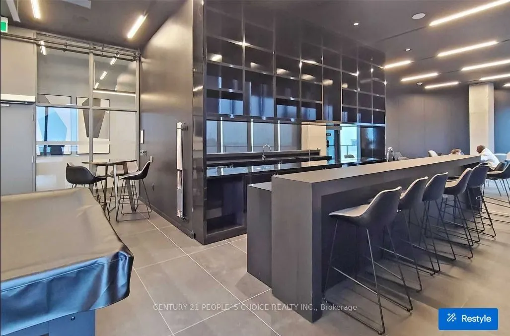 21 Lawren Harris Square #614