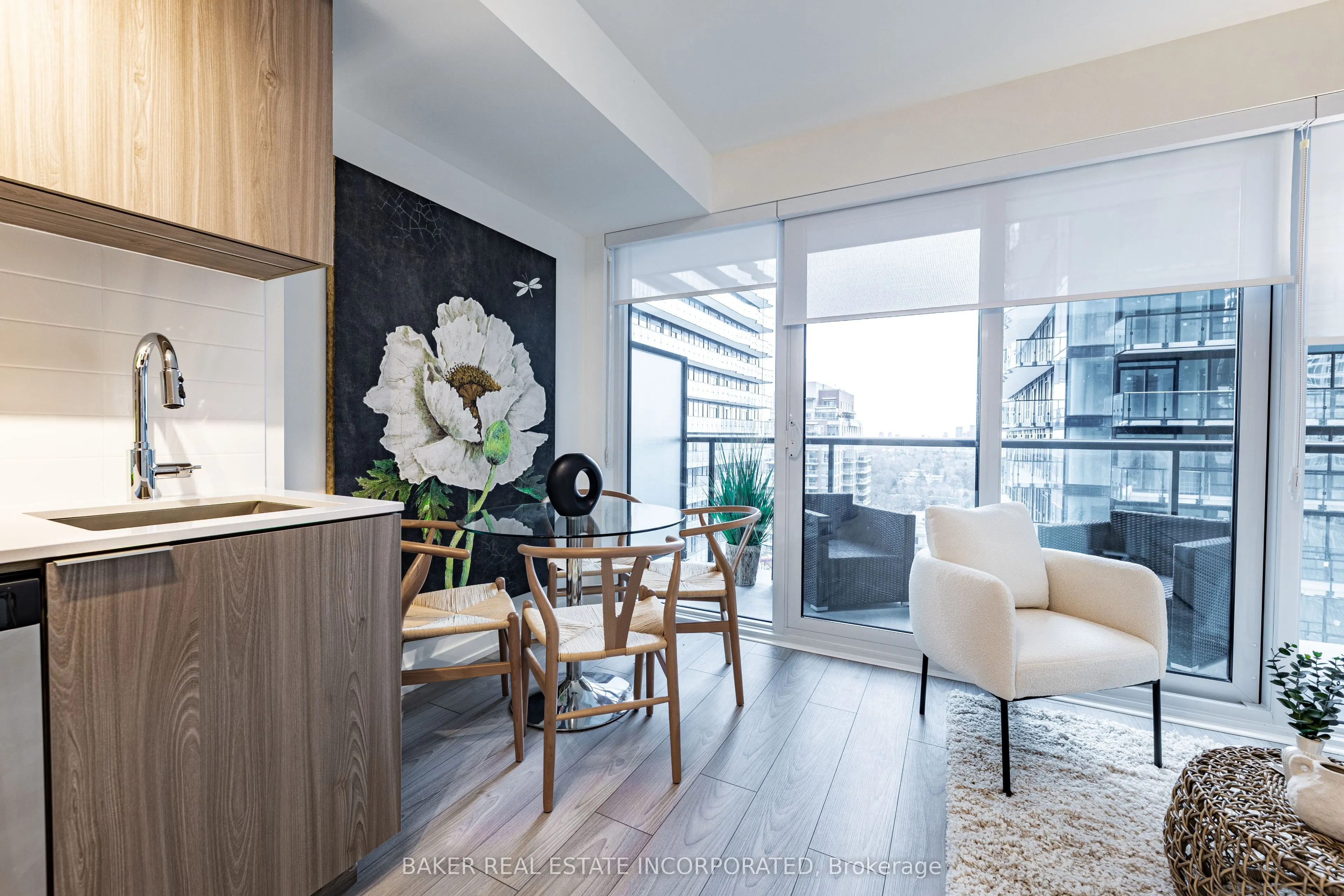 223 Redpath Avenue #1112