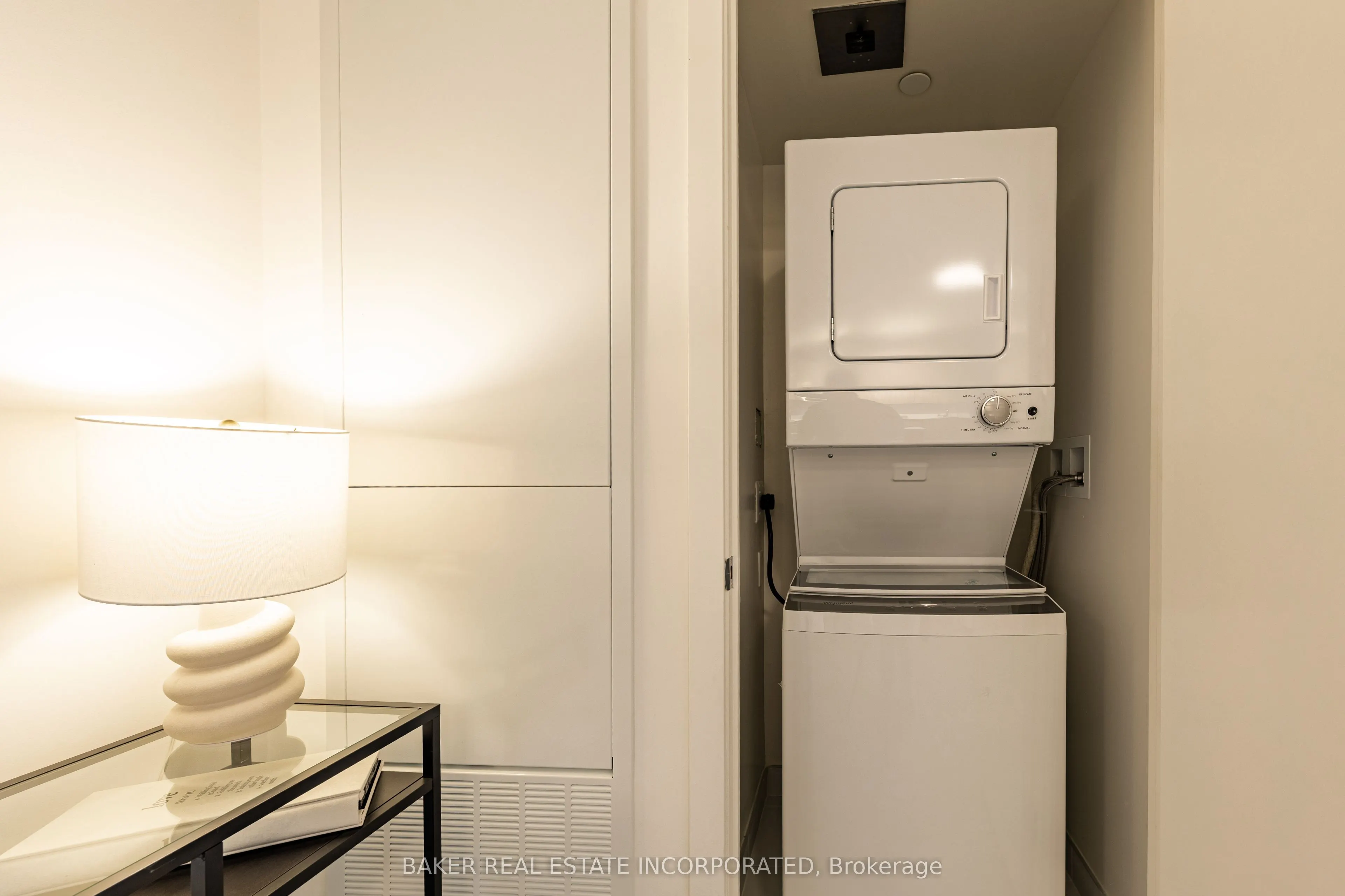223 Redpath Avenue #1607