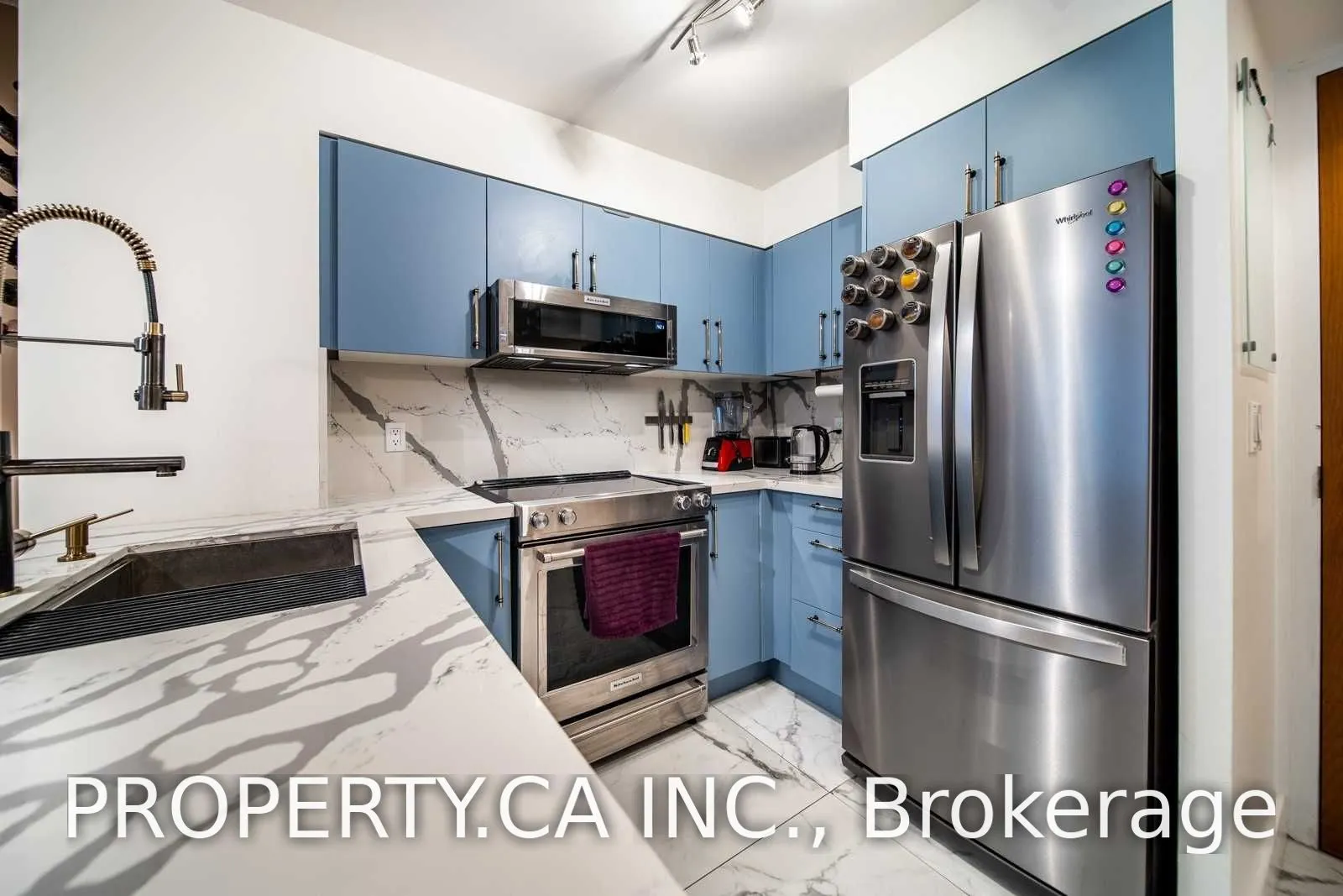 219 Fort York Boulevard #318