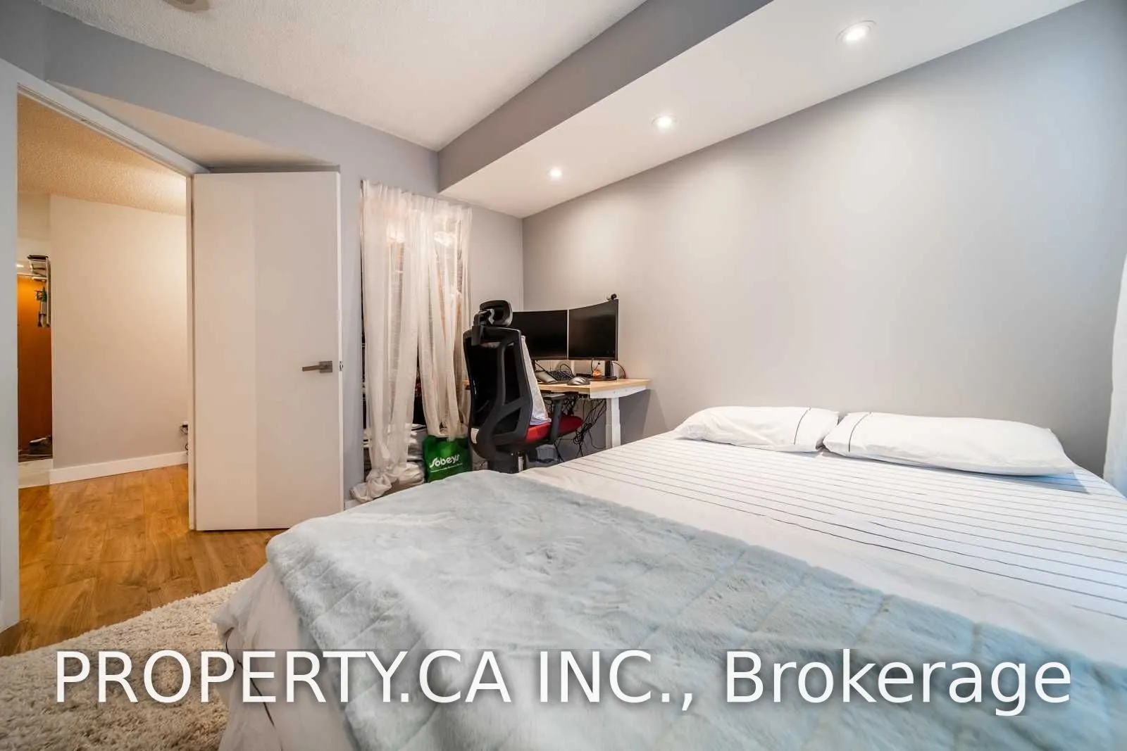 219 Fort York Boulevard #318
