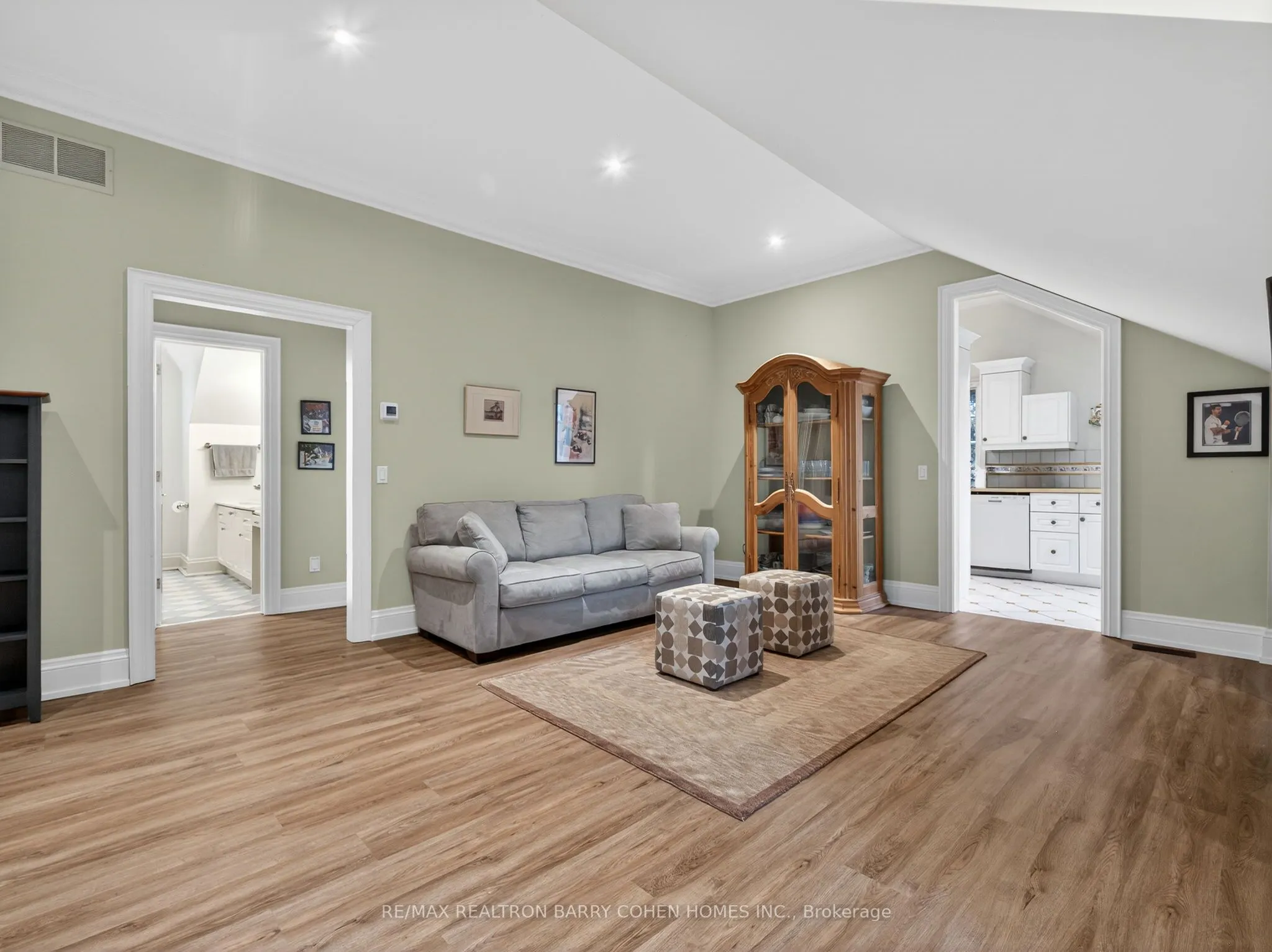 17 Bayview Ridge