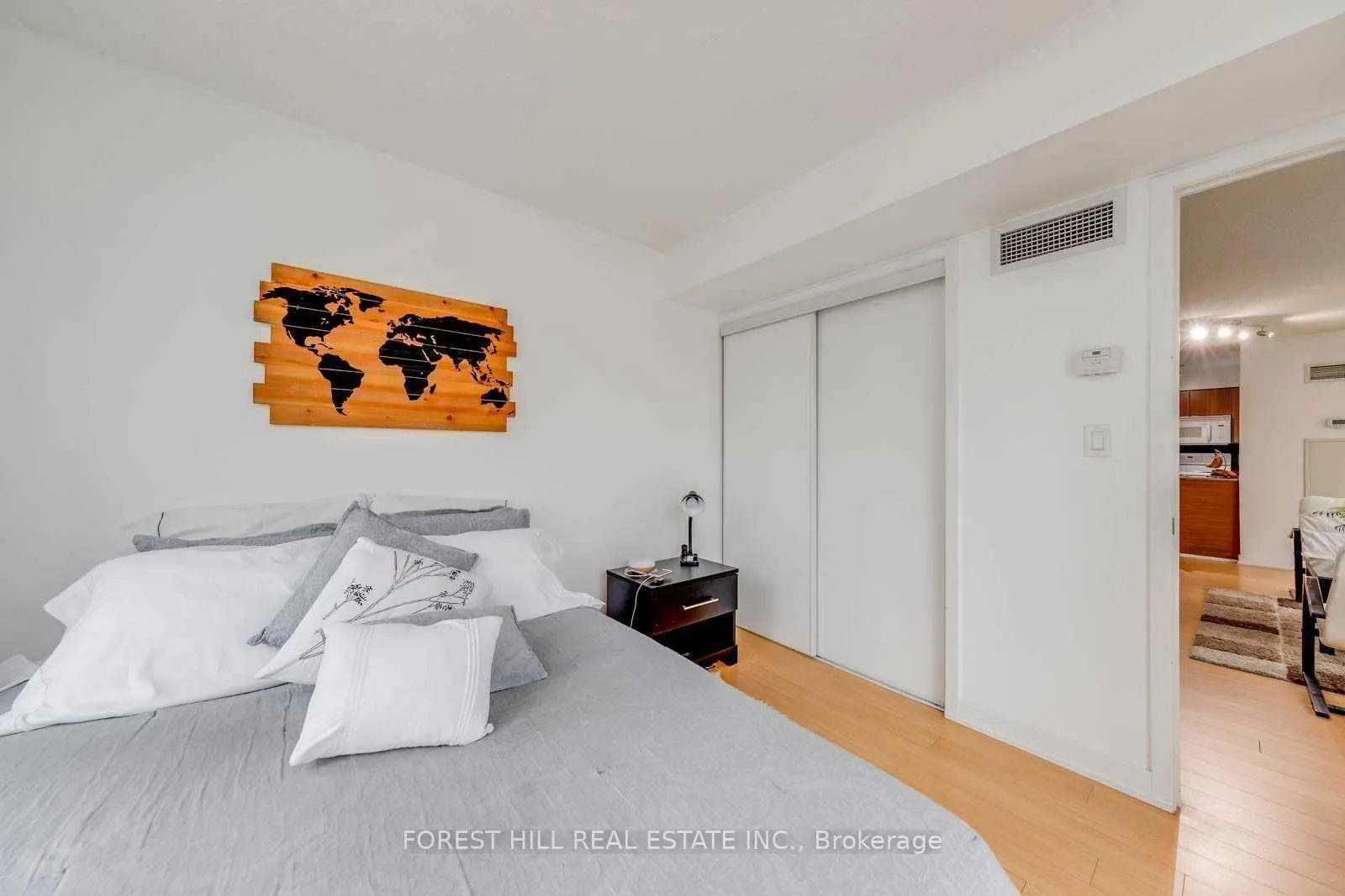 11 Brunel Court #1006