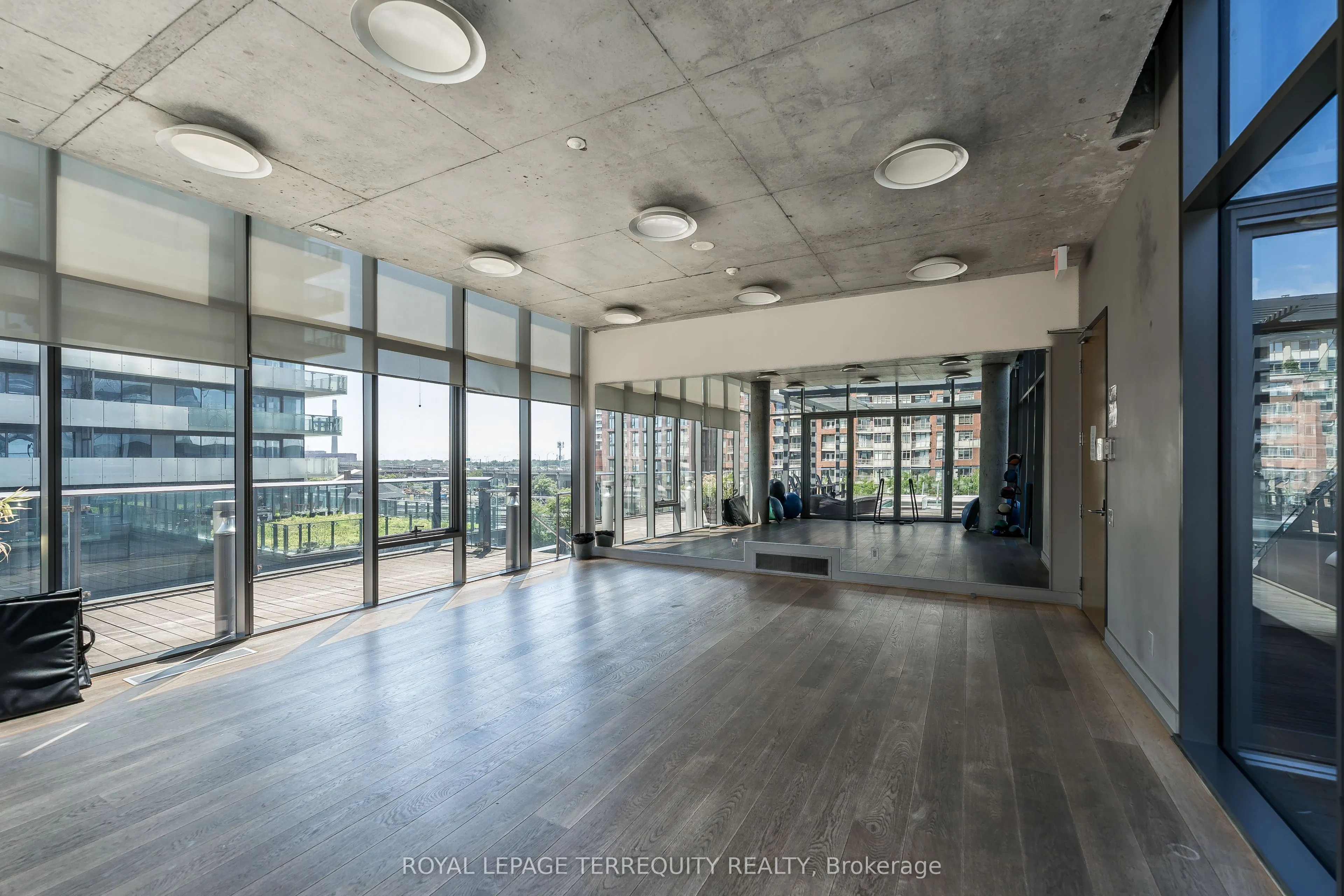 70 Distillery Lane #2107