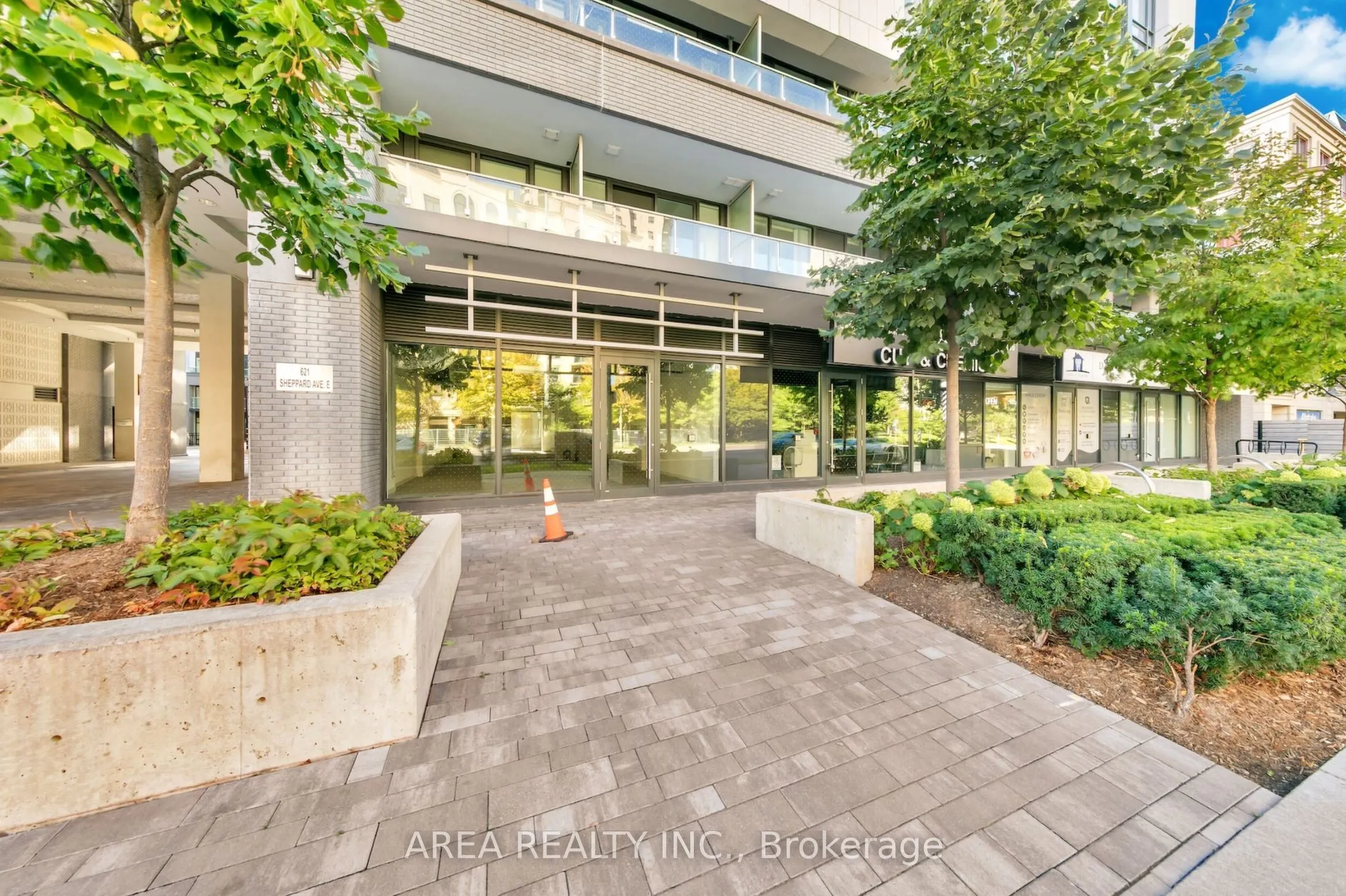 621 Sheppard Avenue E #105