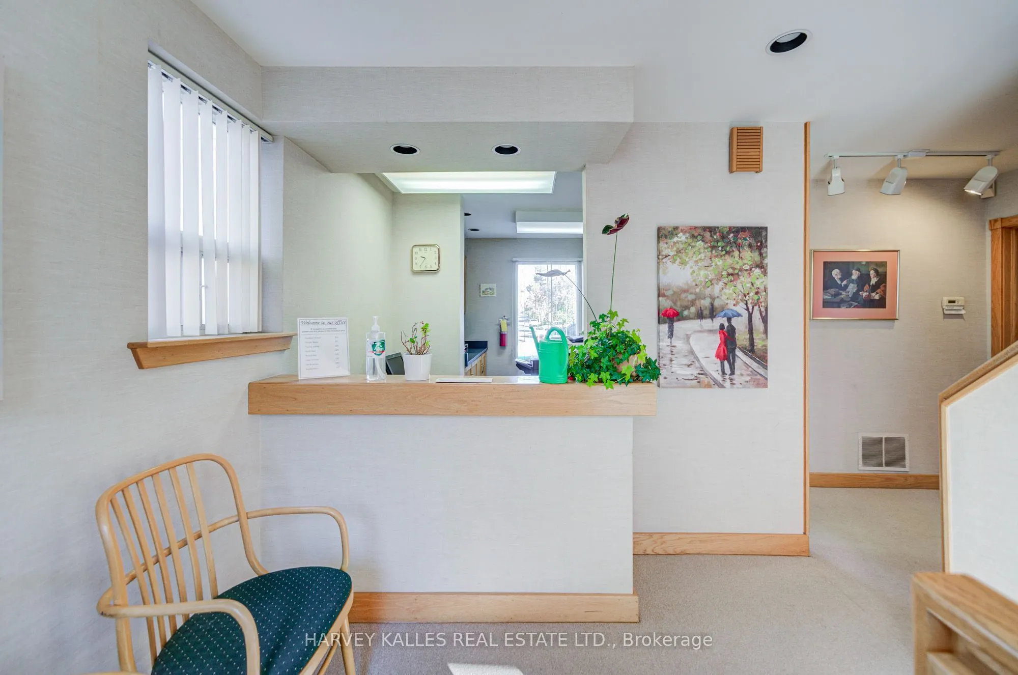 137 Sheppard Avenue E