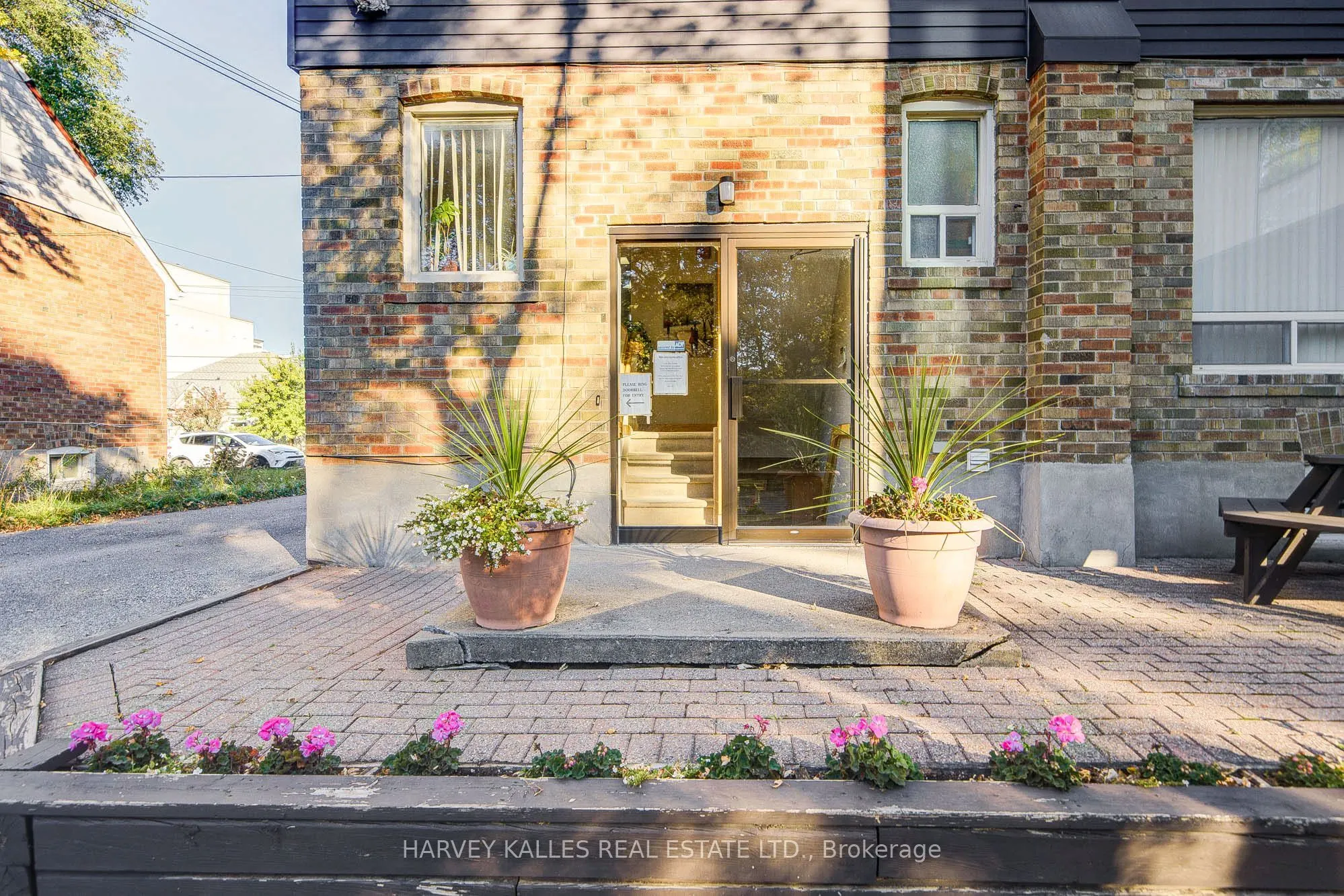 137 Sheppard Avenue E