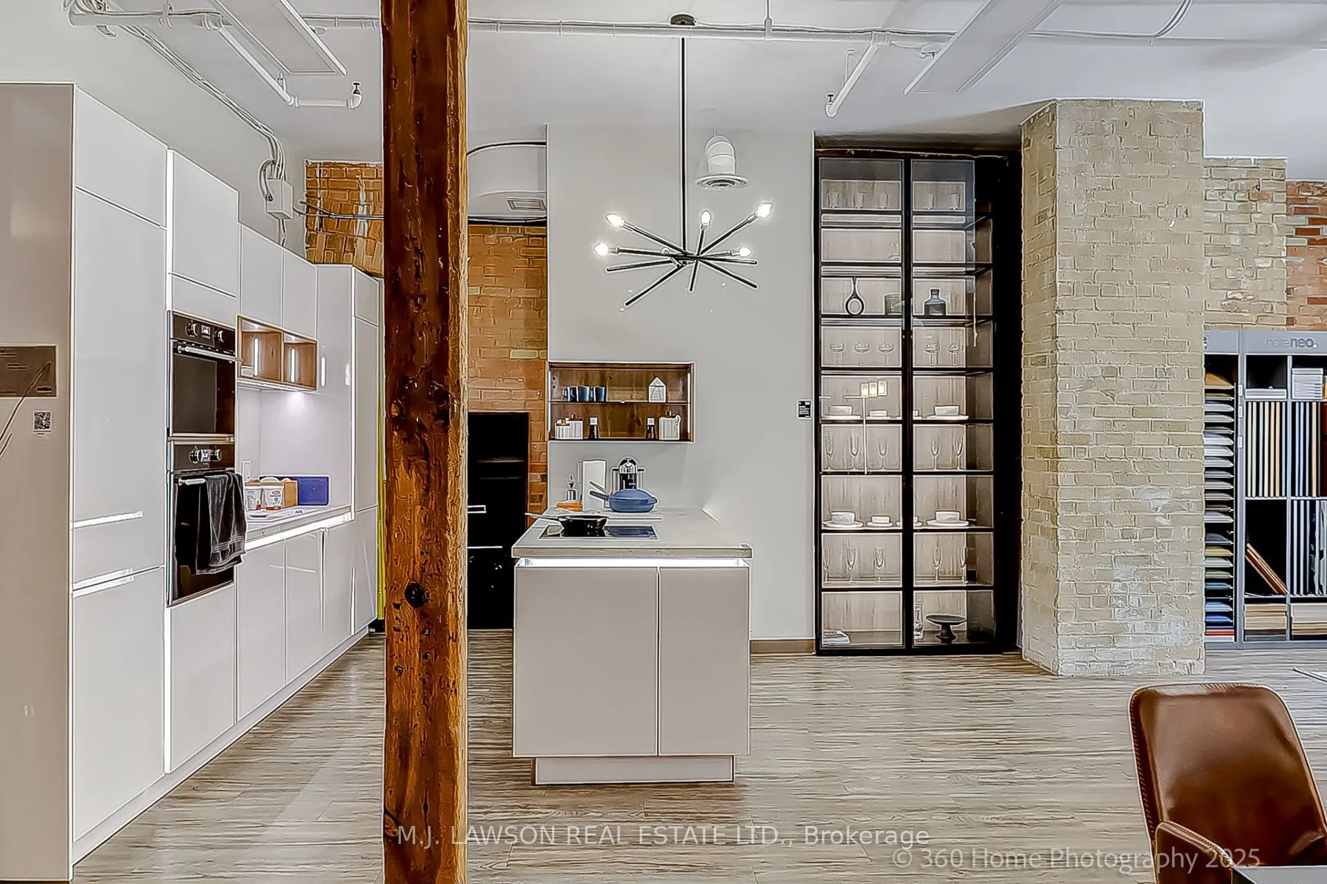 411 Richmond Street E #203