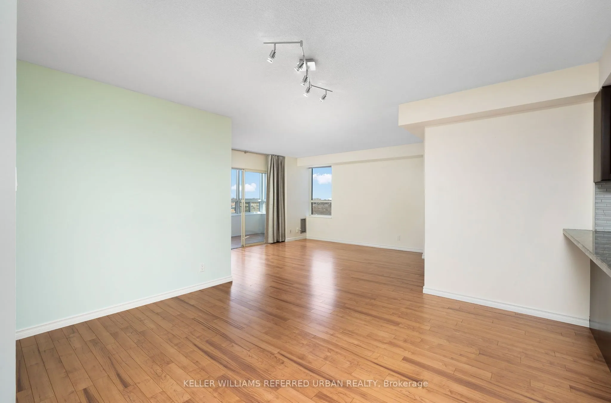 205 Wynford Drive #2105