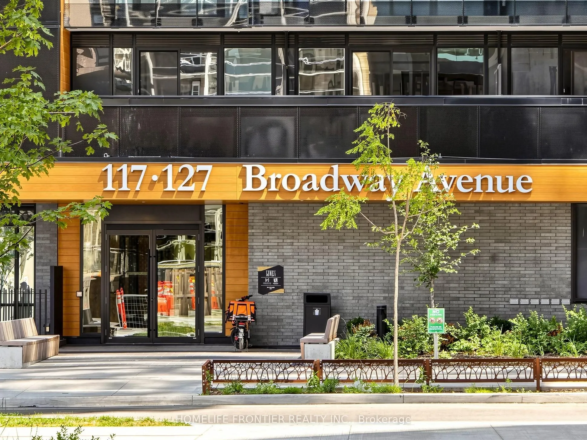 117 Broadway Avenue W #624N