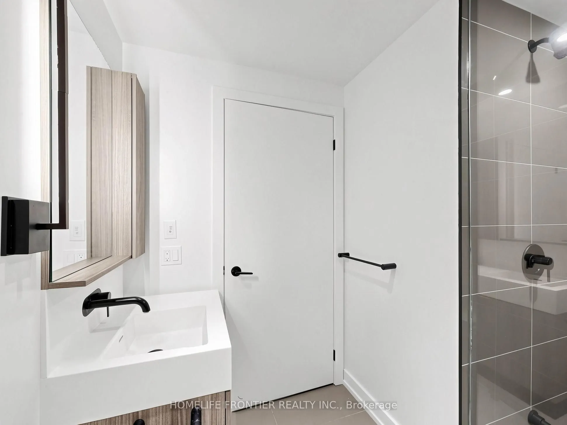117 Broadway Avenue W #624N