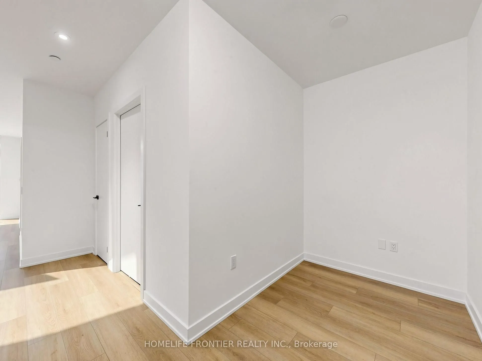 117 Broadway Avenue W #624N