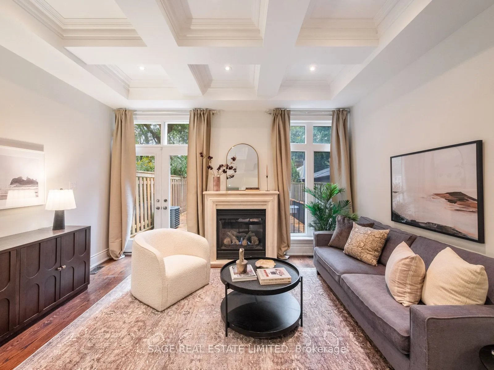 18A Sherwood Avenue