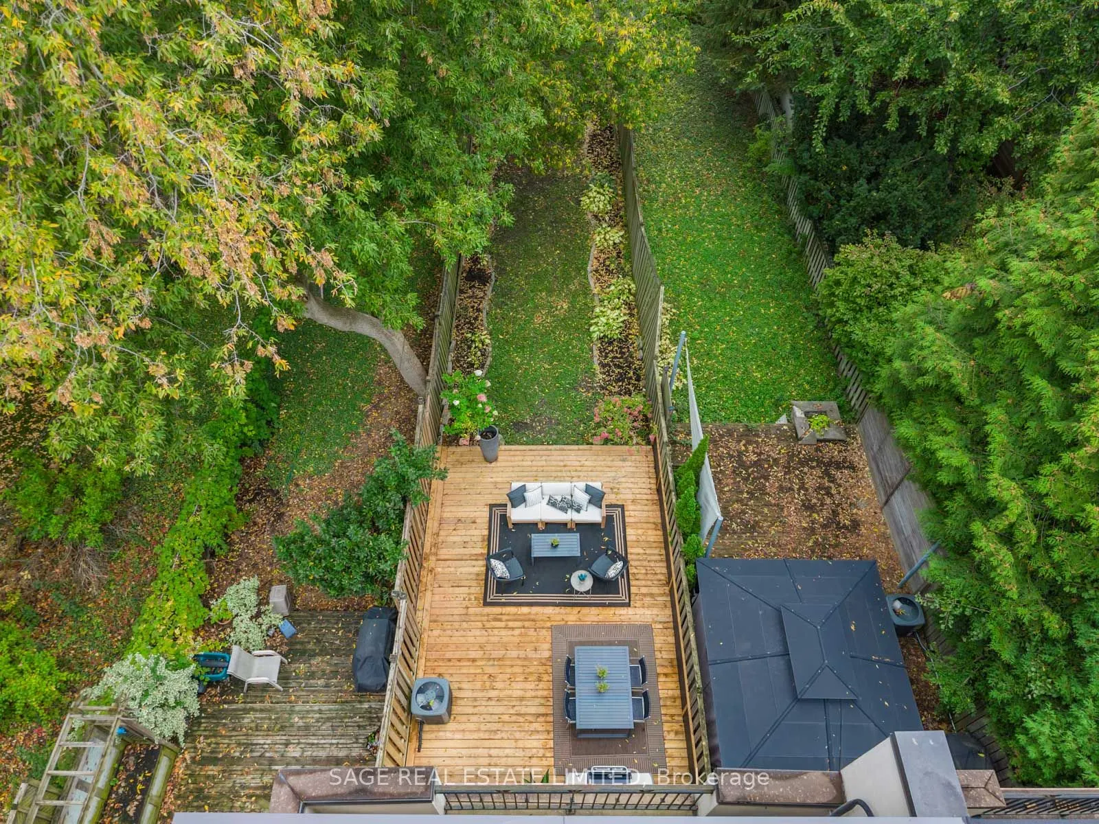 18A Sherwood Avenue