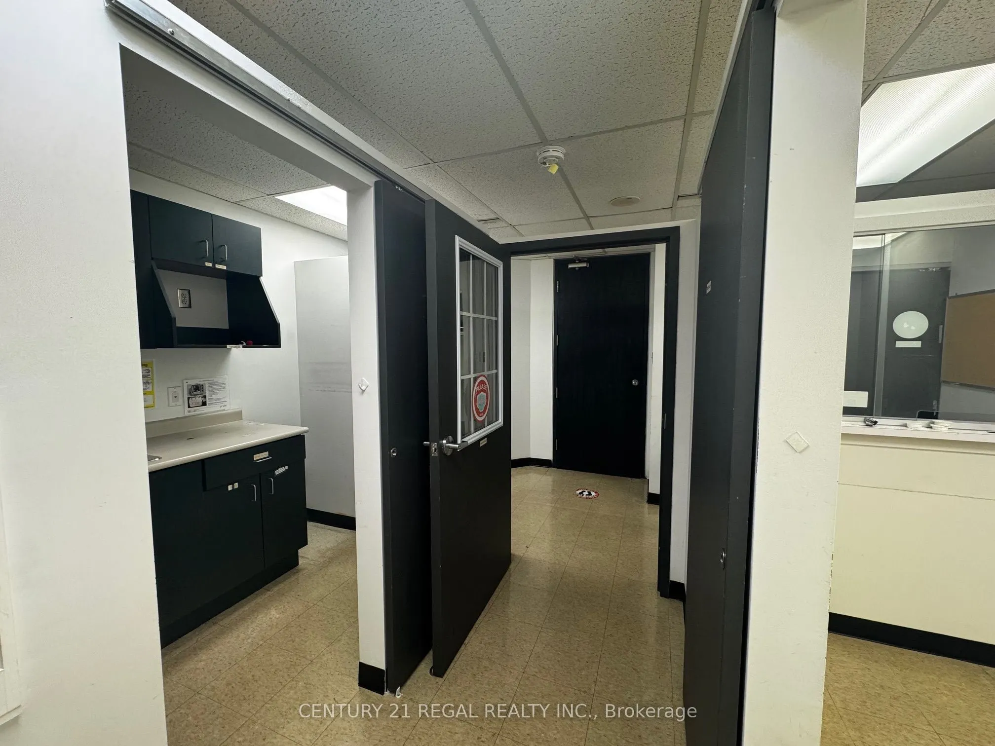 622 College Street #203