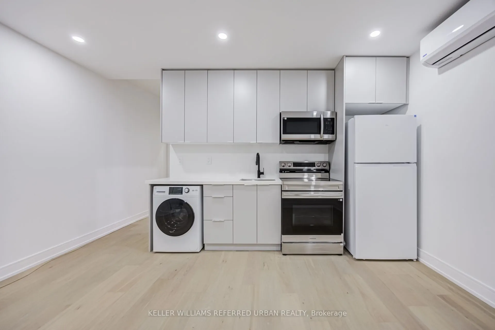 3455 Yonge Street