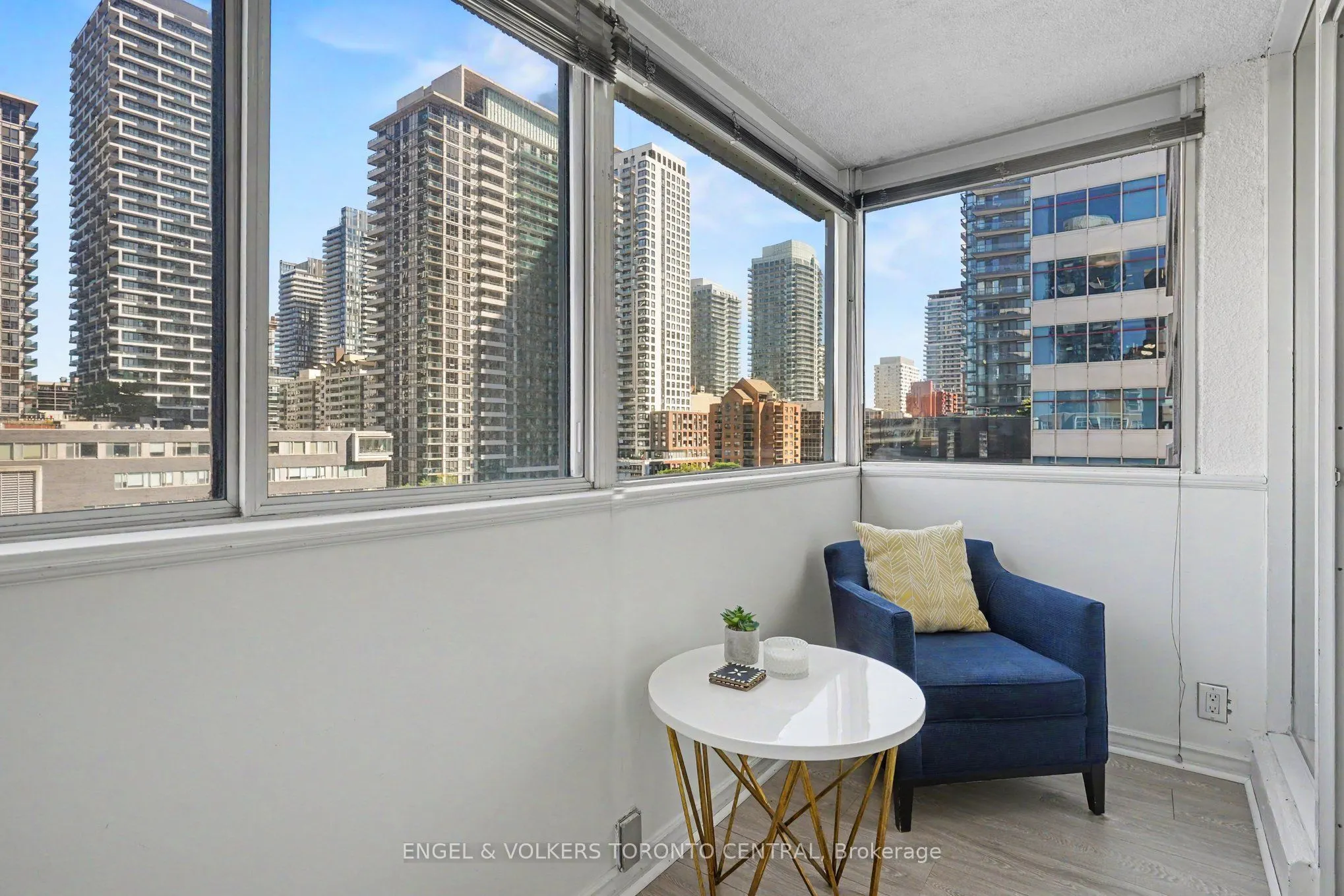 7 Broadway Avenue #601