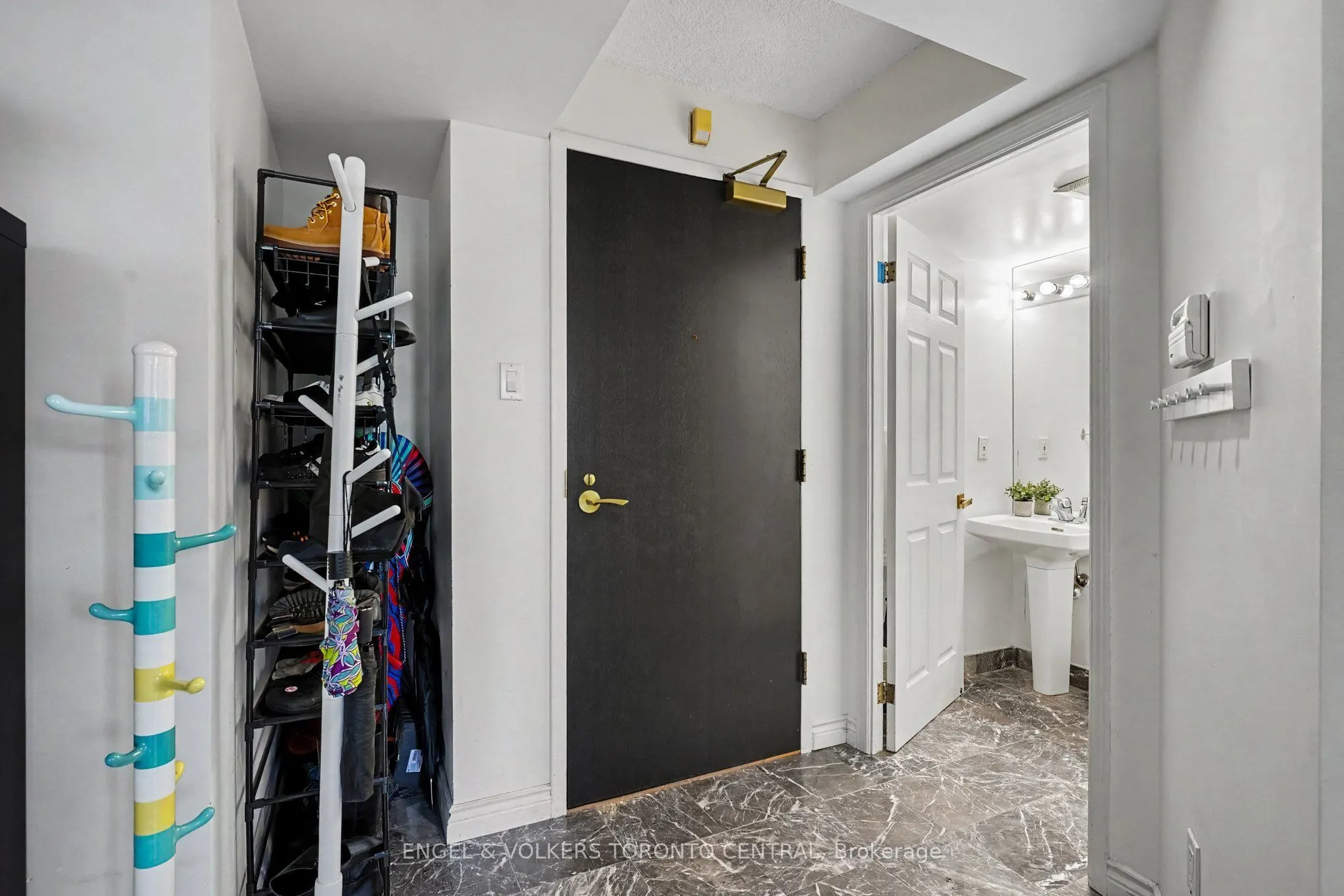 7 Broadway Avenue #601