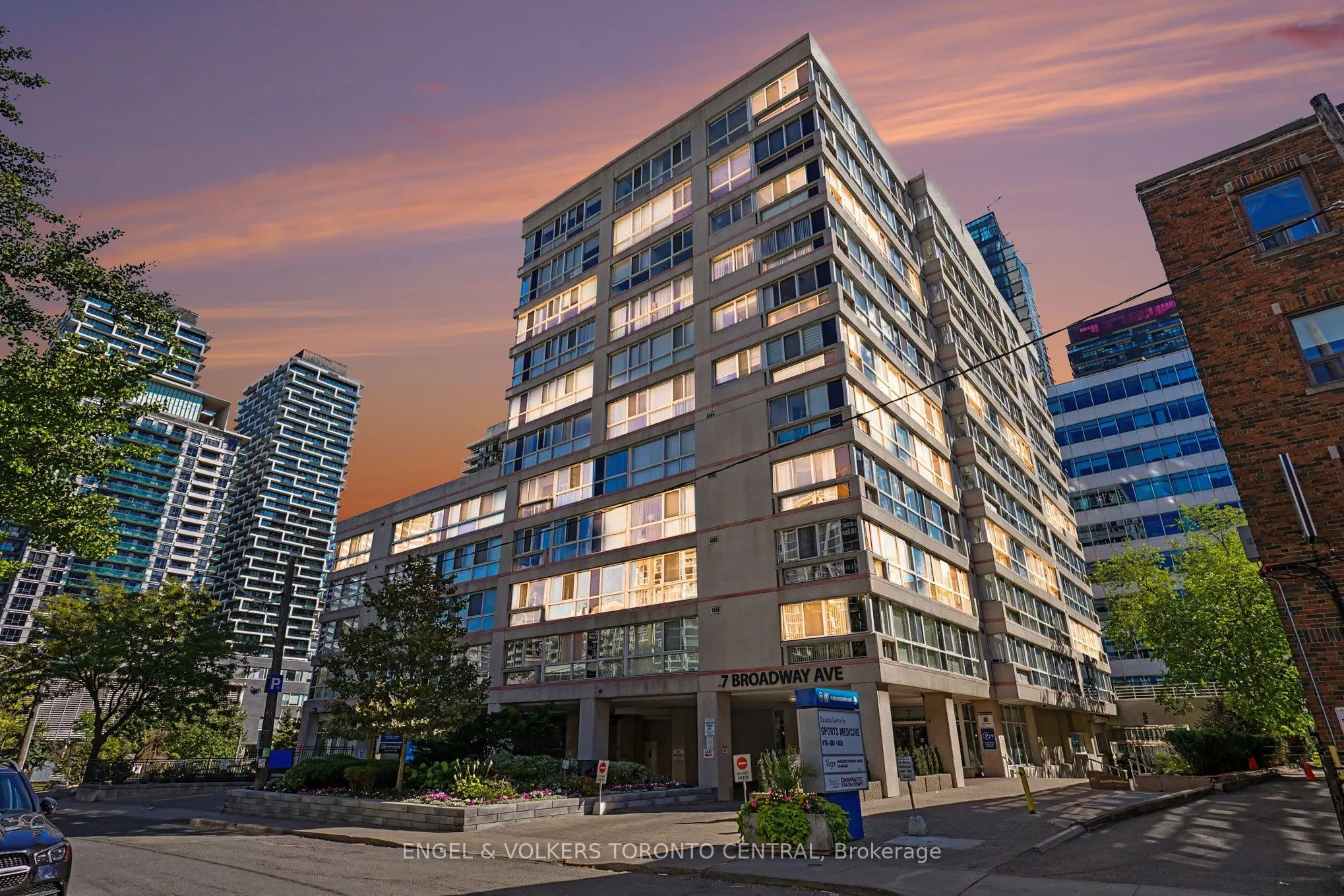 7 Broadway Avenue #601