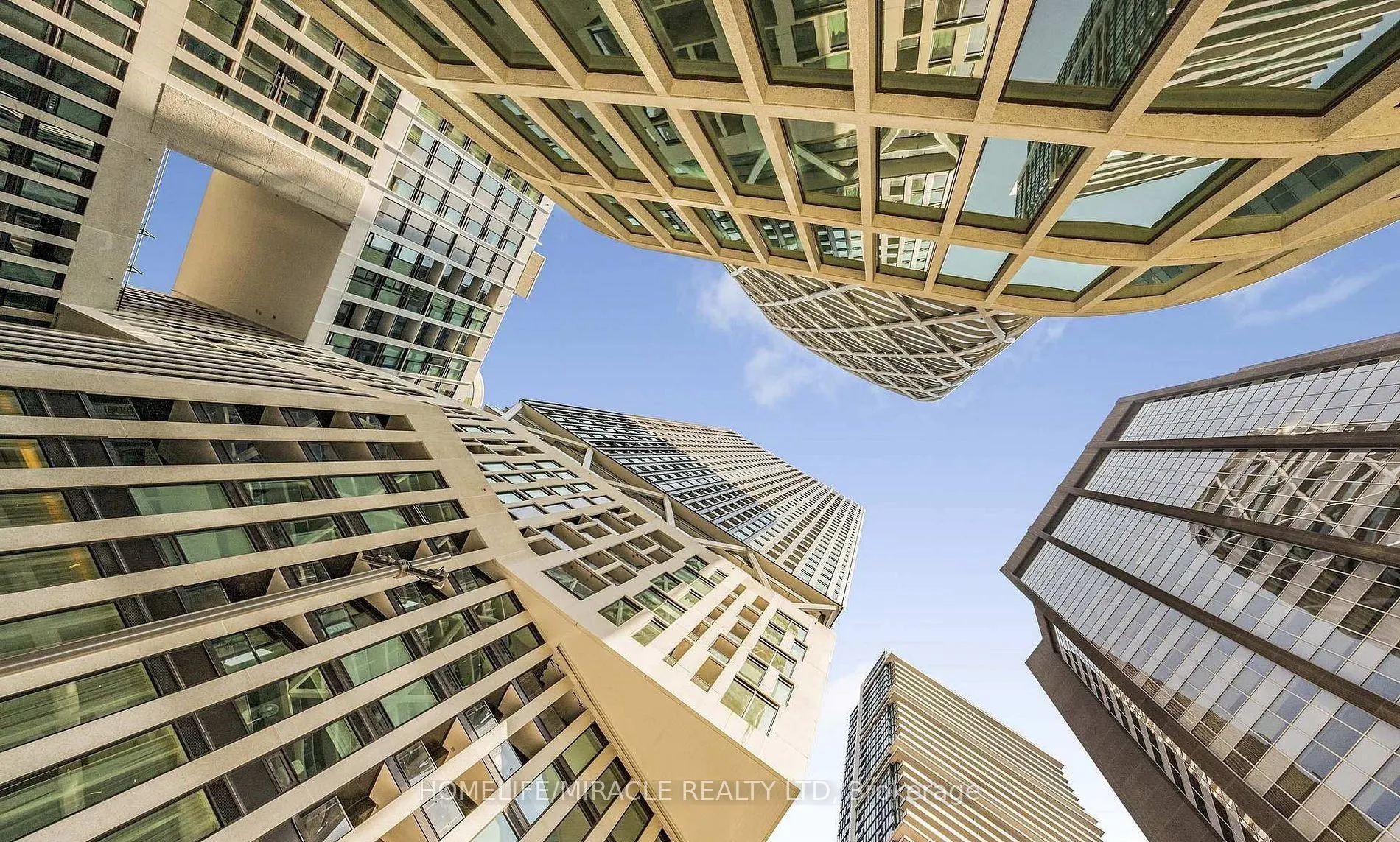 230 Simcoe Street #2421