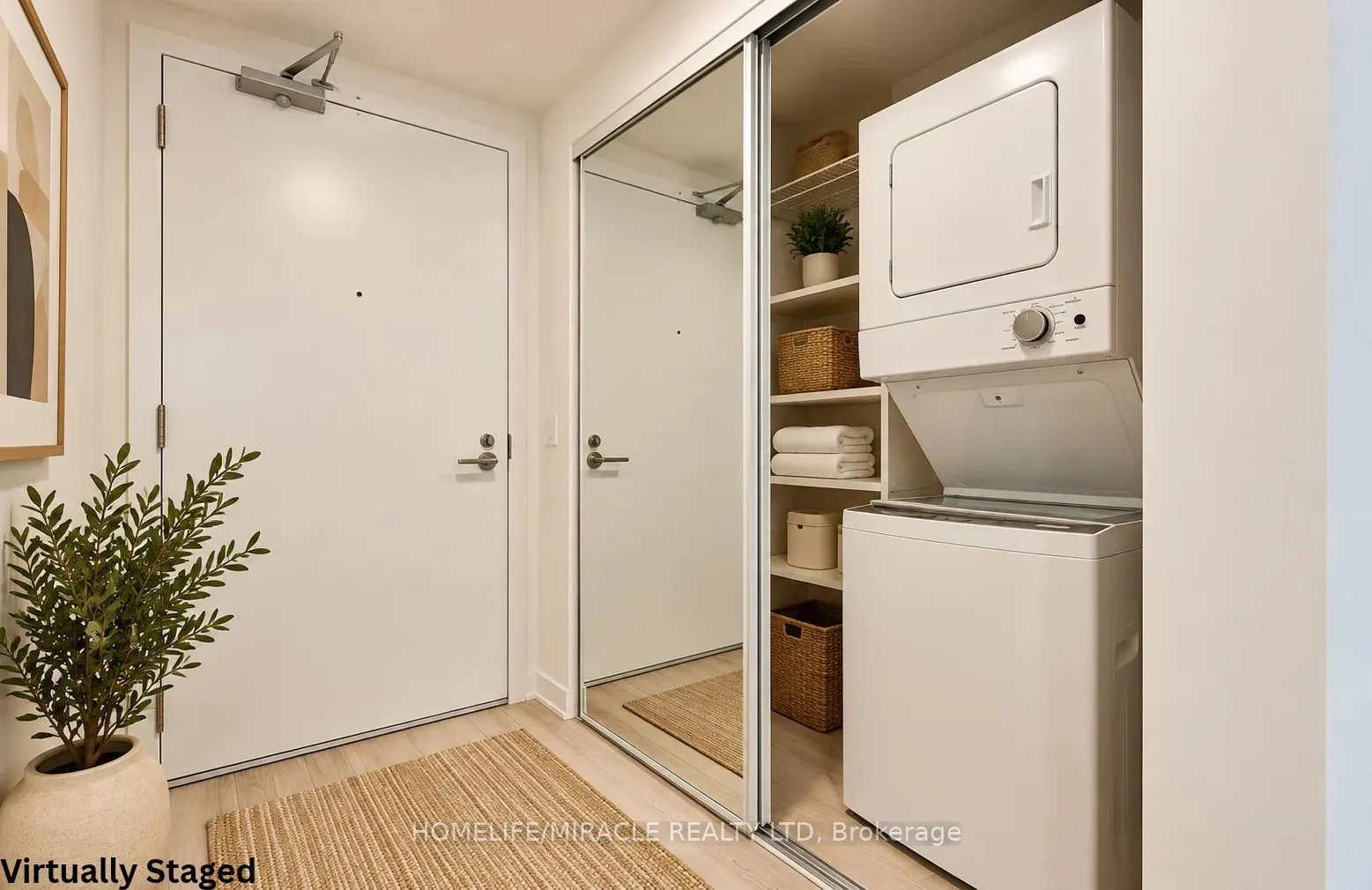 230 Simcoe Street #2421