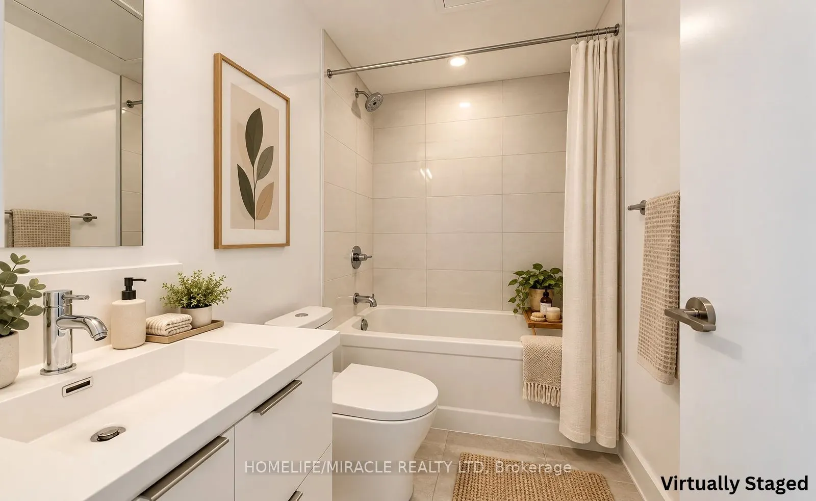 230 Simcoe Street #2421