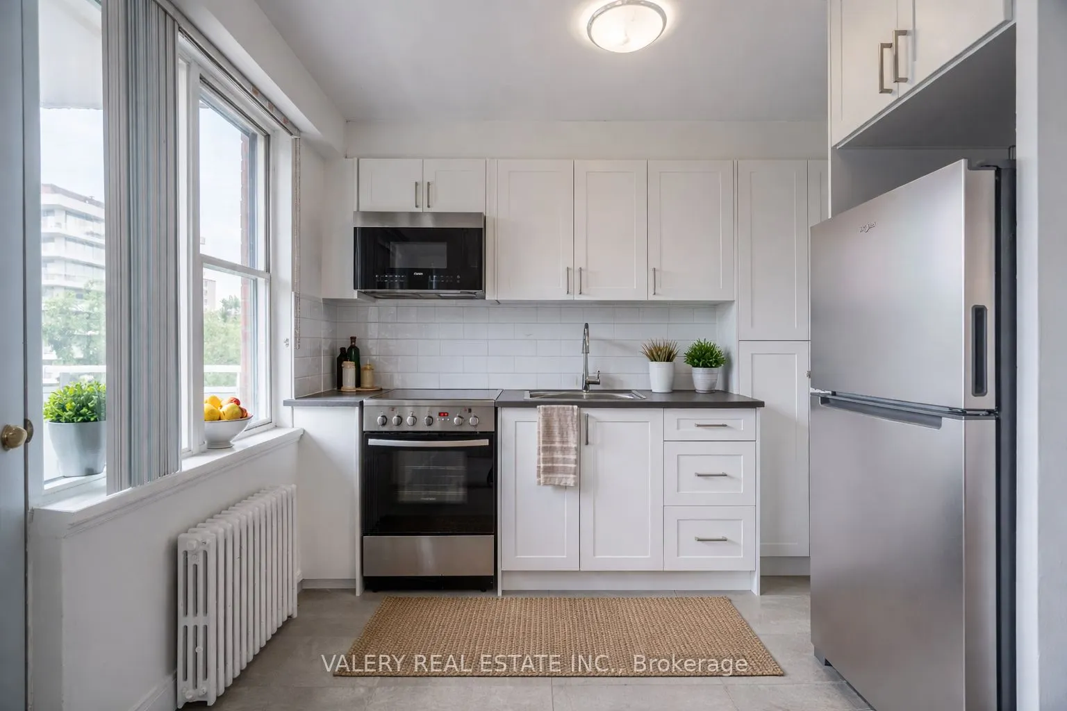 161 St. George Street #403
