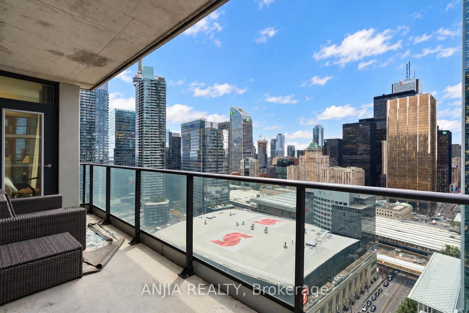 33 Bay Street #3004