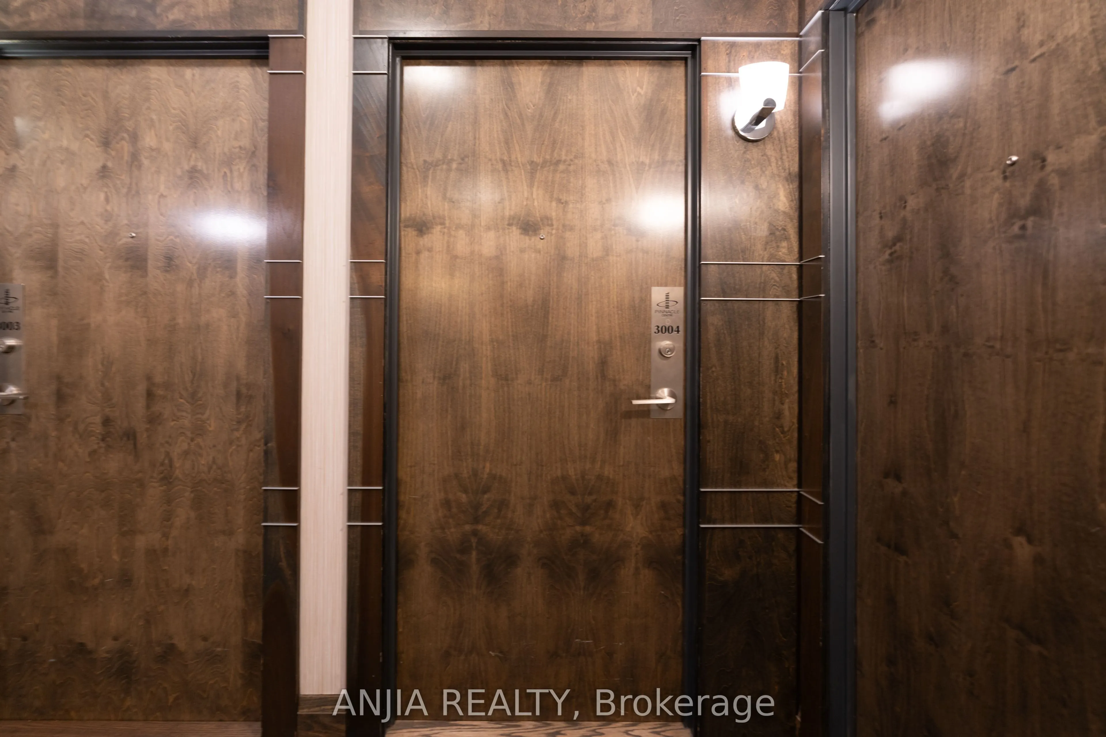33 Bay Street #3004