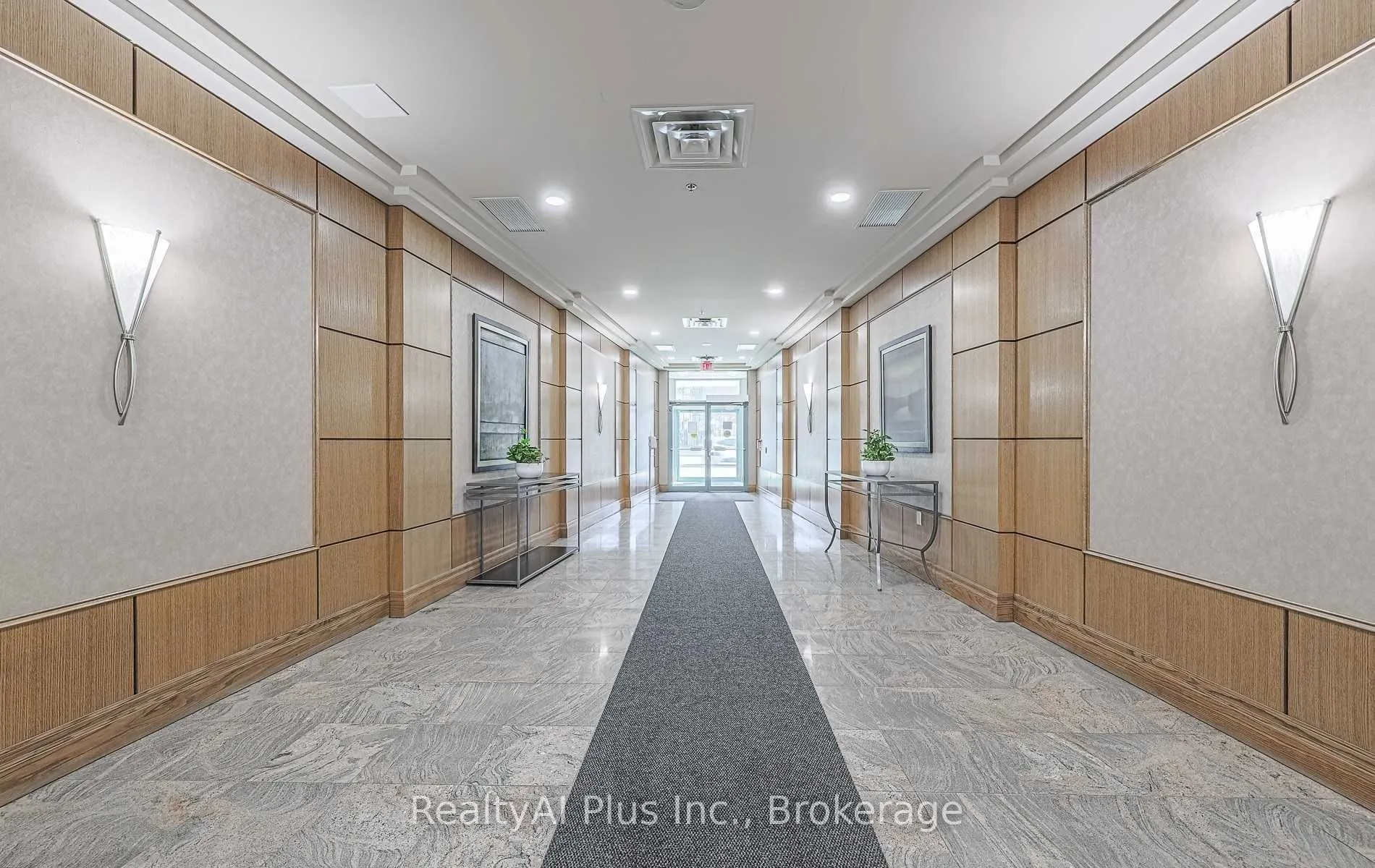 5500 Yonge Street #608