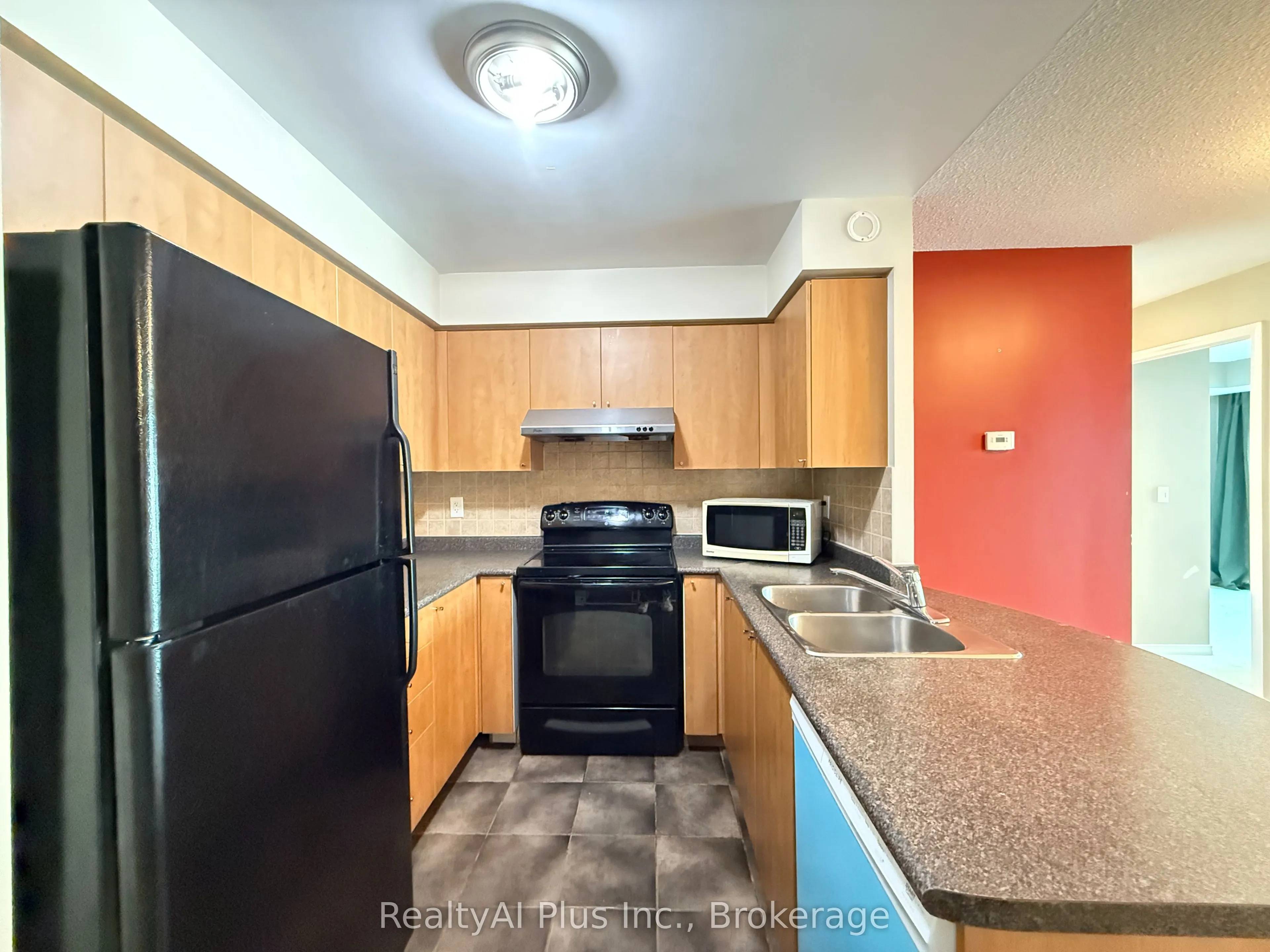5500 Yonge Street #608