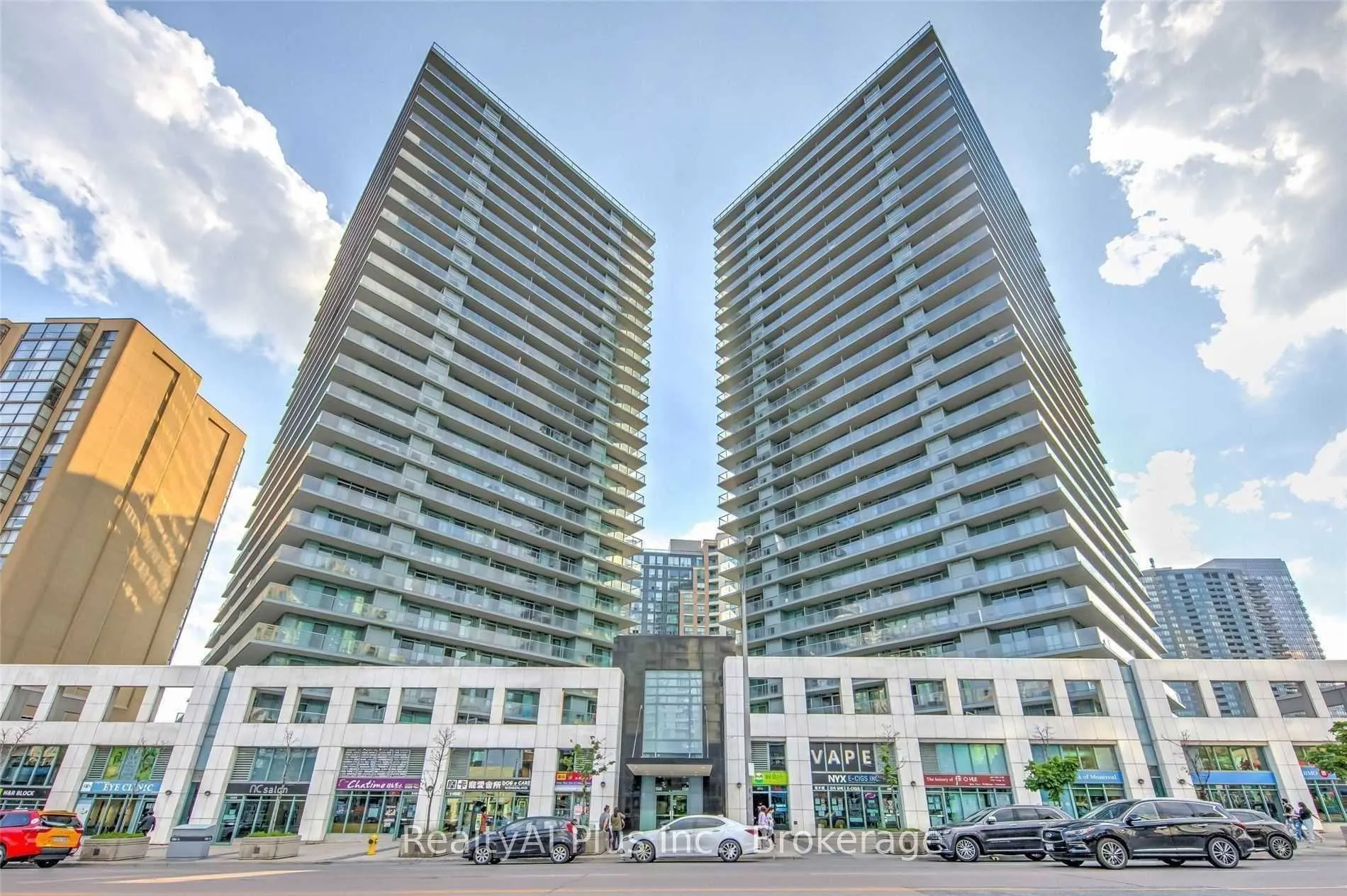 5500 Yonge Street #608