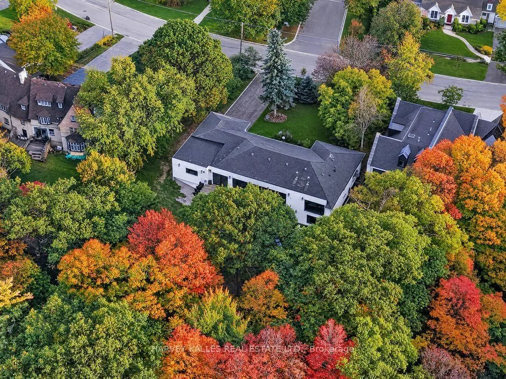 140 Sandringham Drive