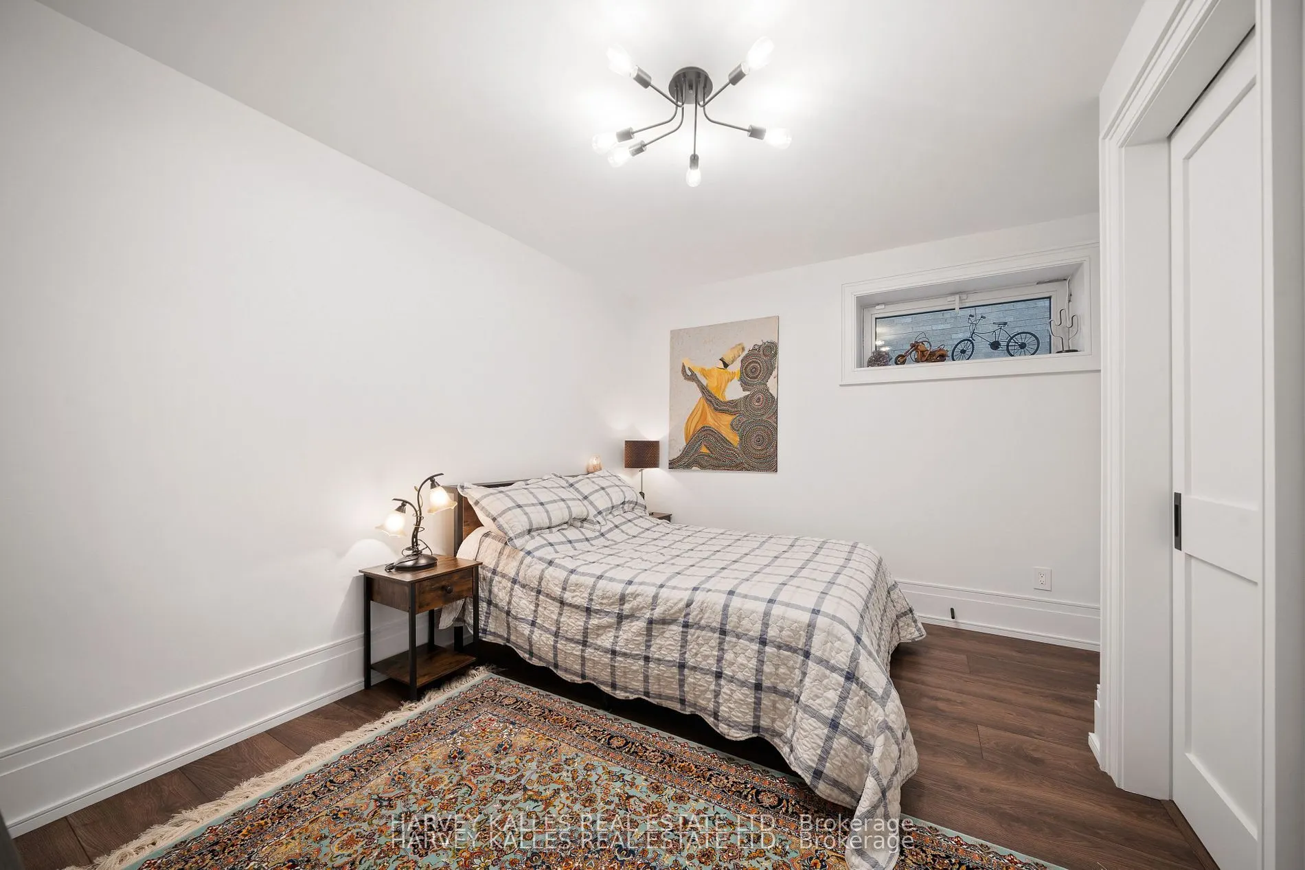 140 Sandringham Drive