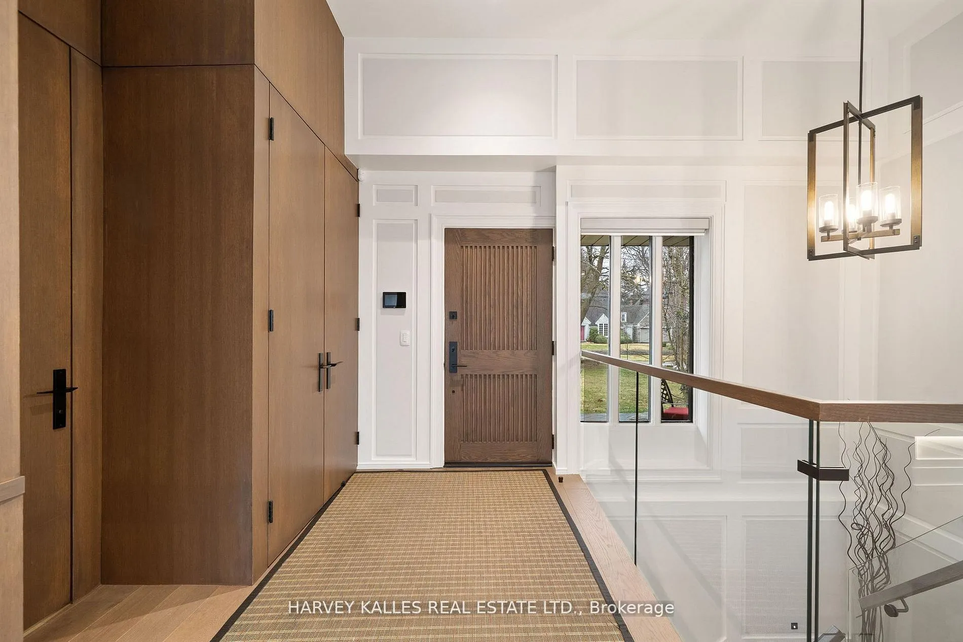 140 Sandringham Drive