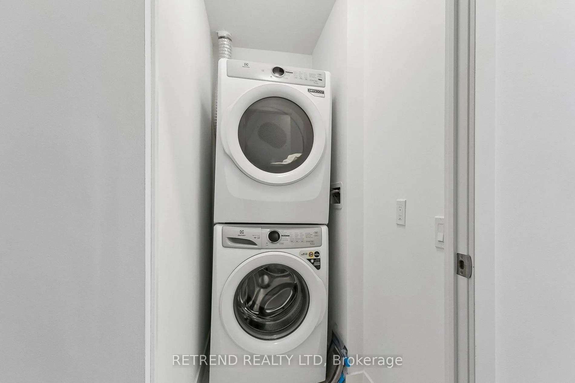 7 Golden Lion Heights #42