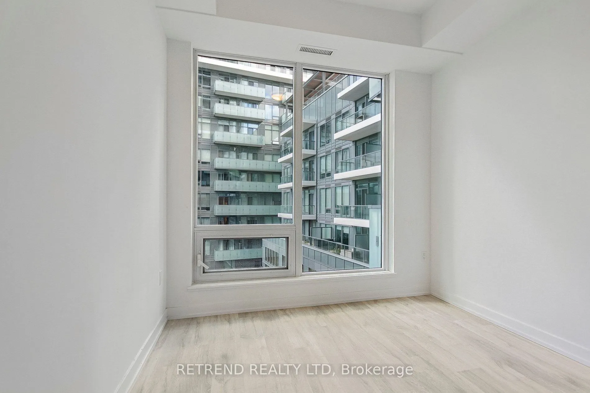7 Golden Lion Heights #42