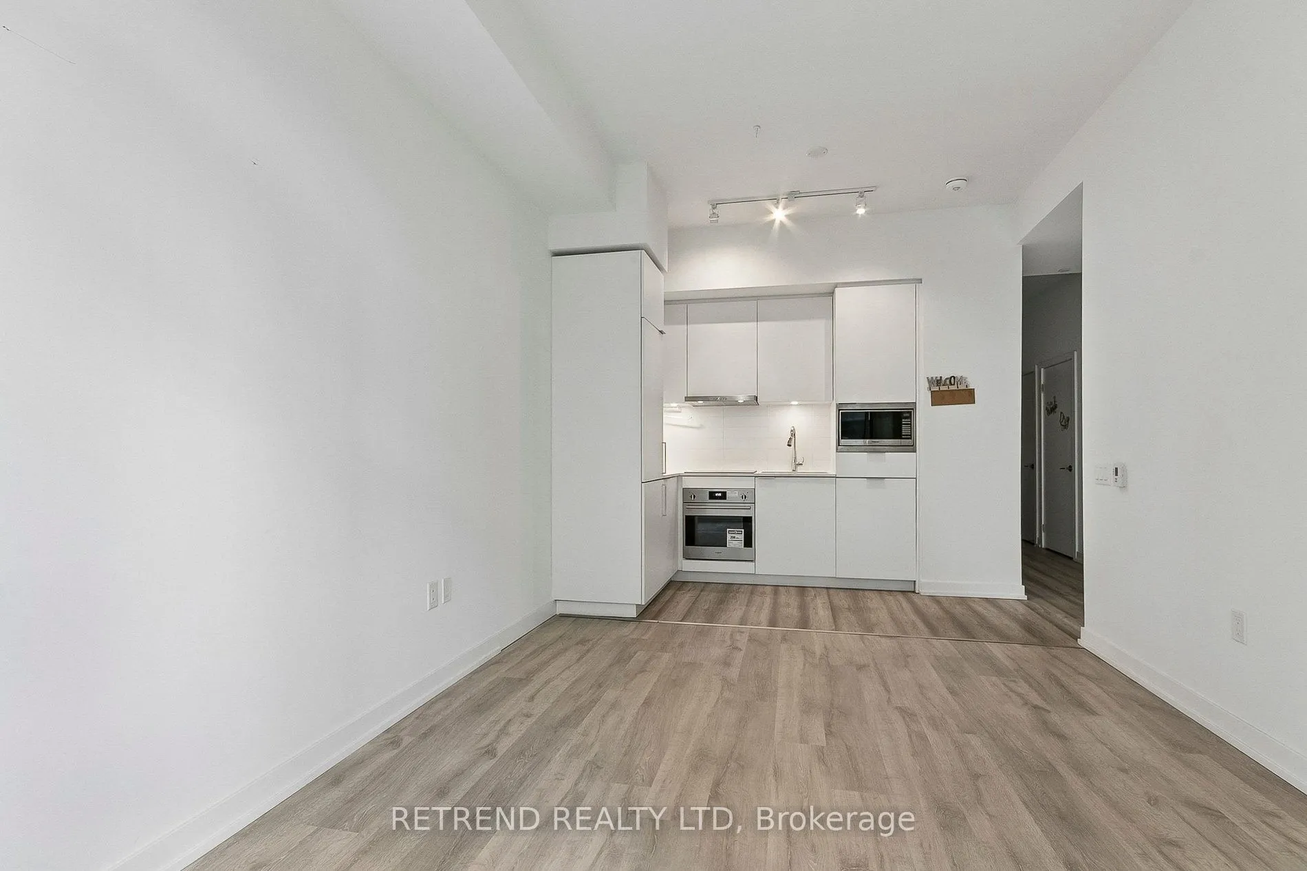 7 Golden Lion Heights #42