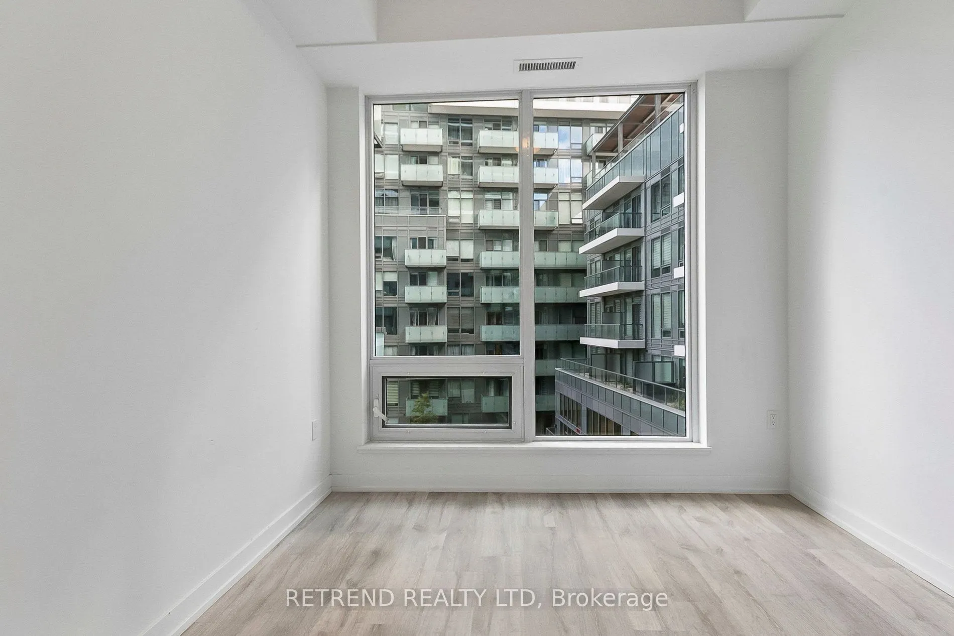 7 Golden Lion Heights #42