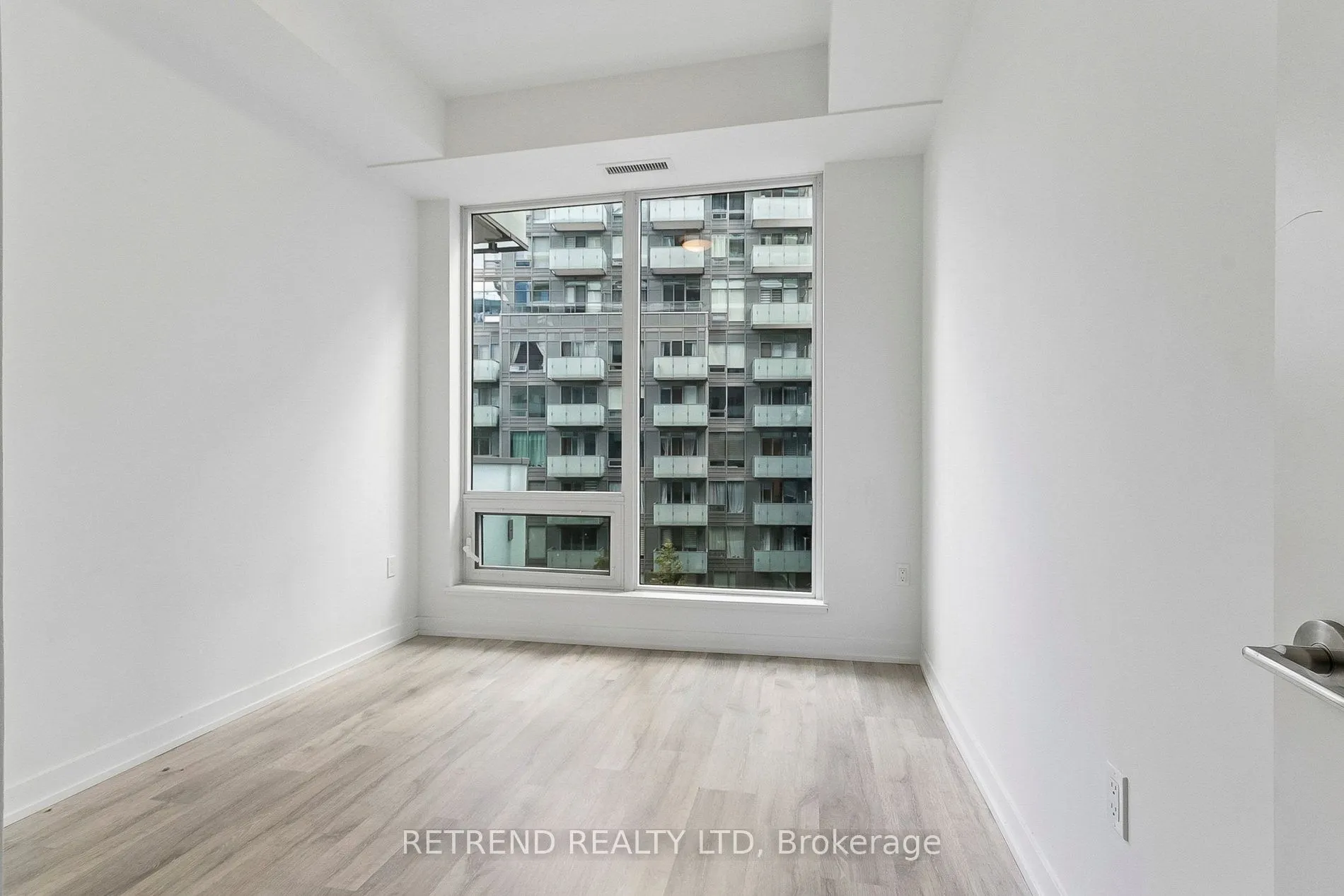 7 Golden Lion Heights #42