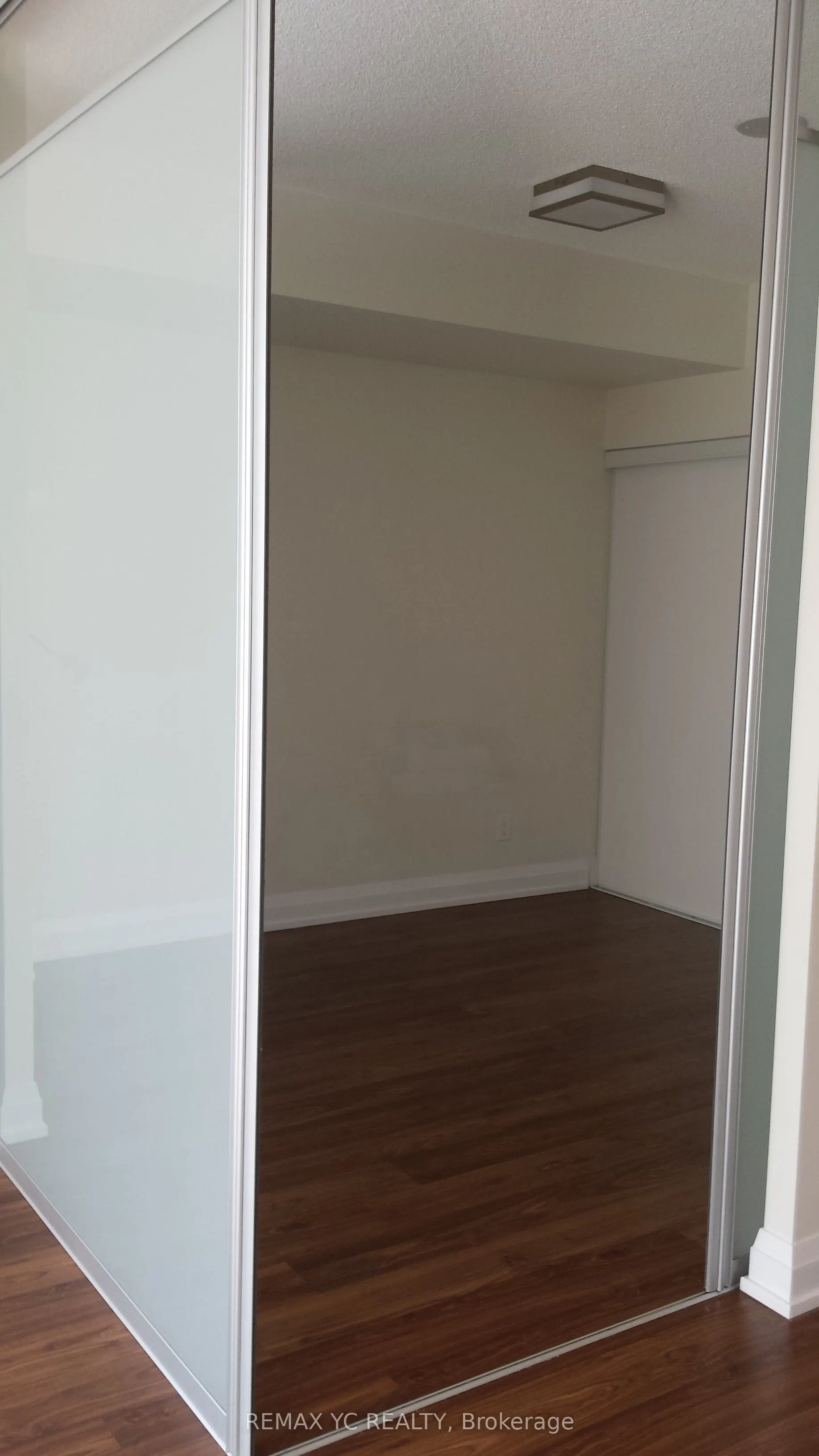 5 Sheppard Avenue E #2024