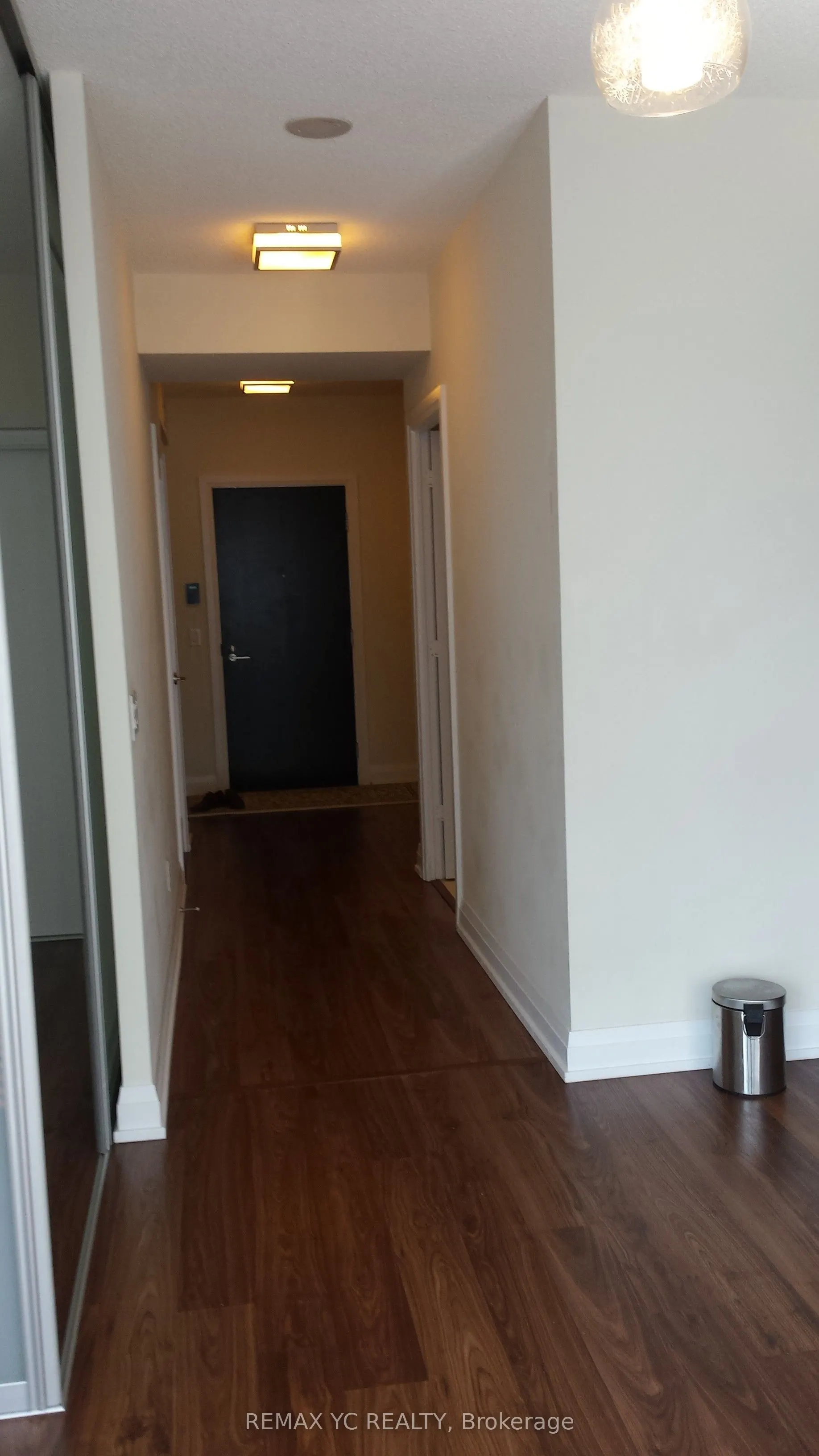 5 Sheppard Avenue E #2024