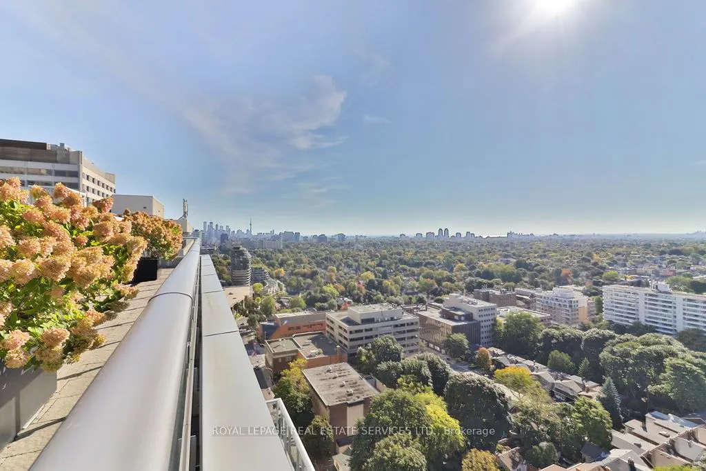 58 Orchard View Boulevard #908