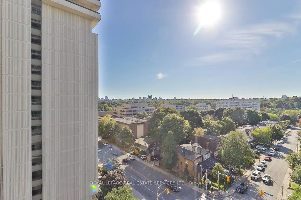 58 Orchard View Boulevard #908