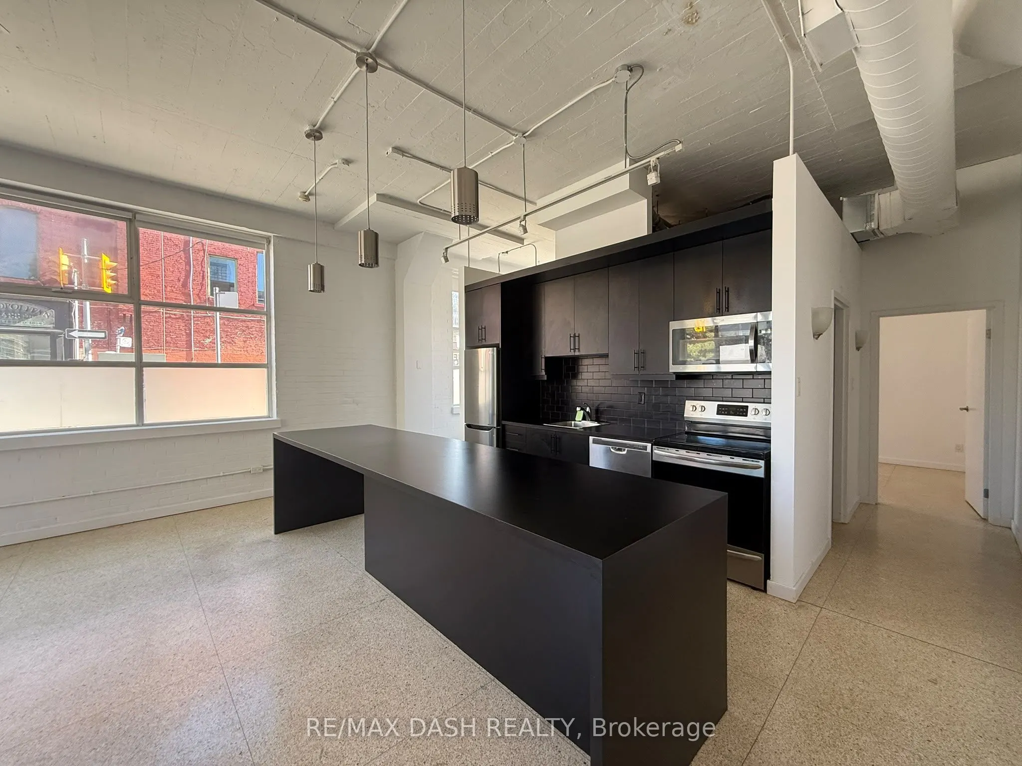365 Dundas Street E #104