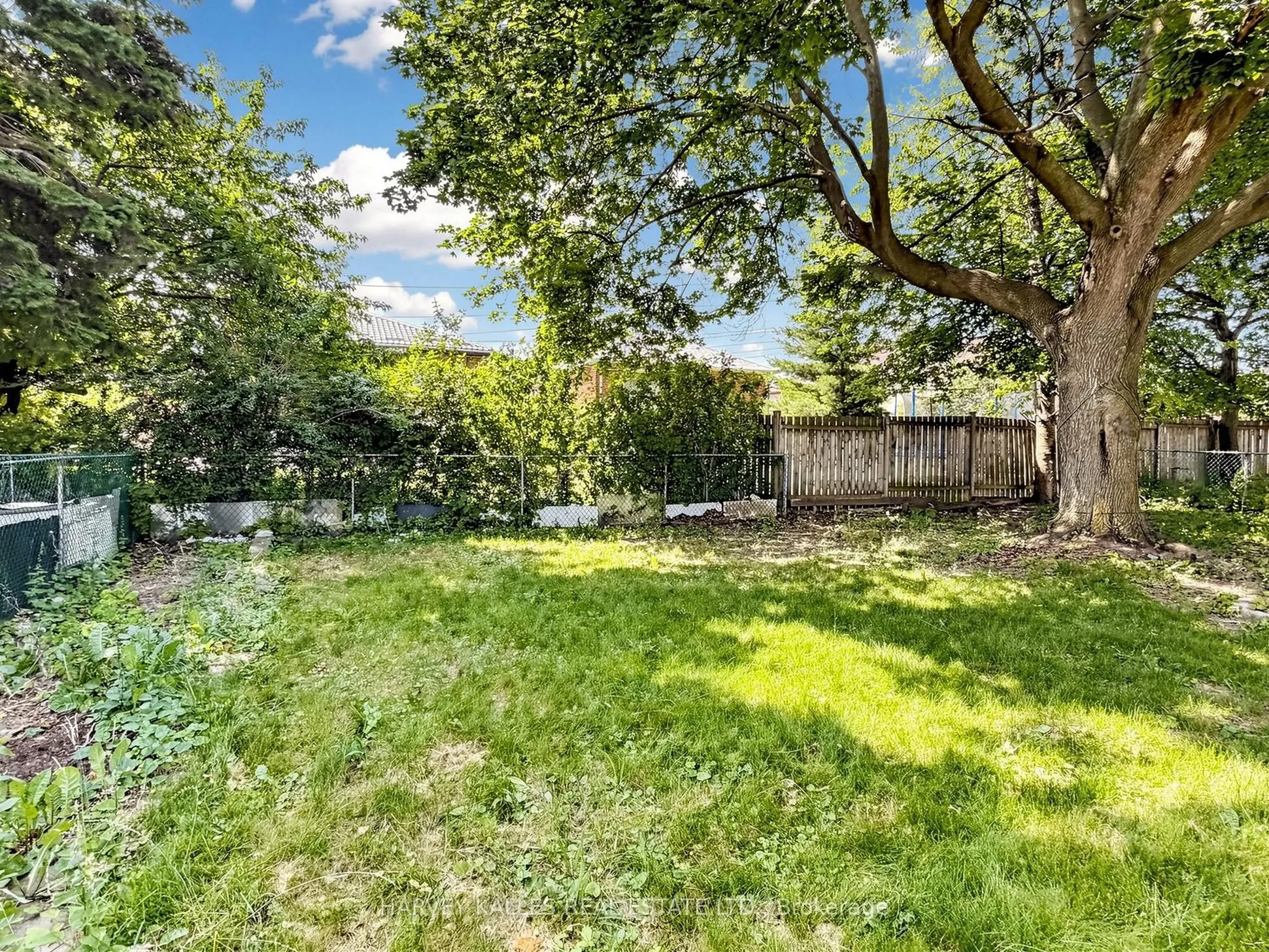 87 Combe Avenue