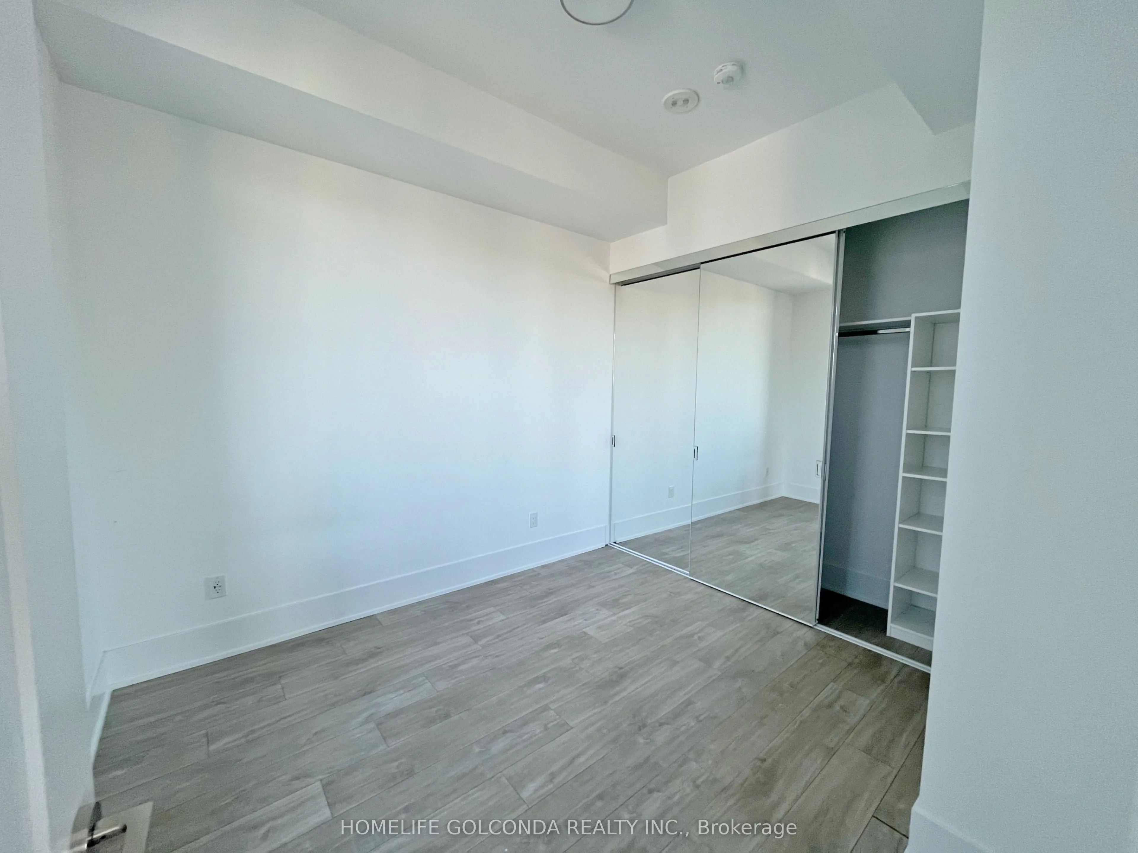 470 Front Street W #3306