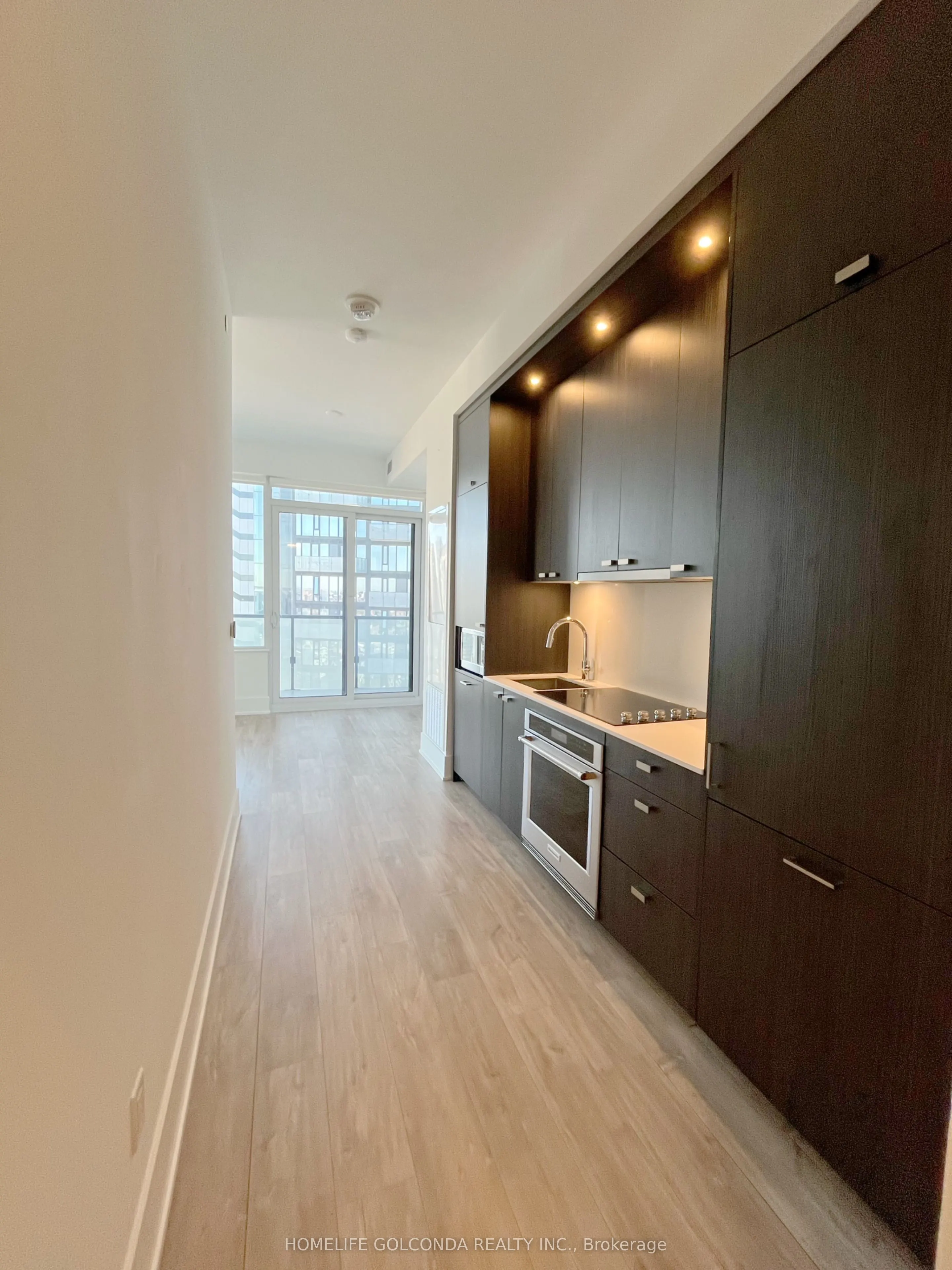 470 Front Street W #3306
