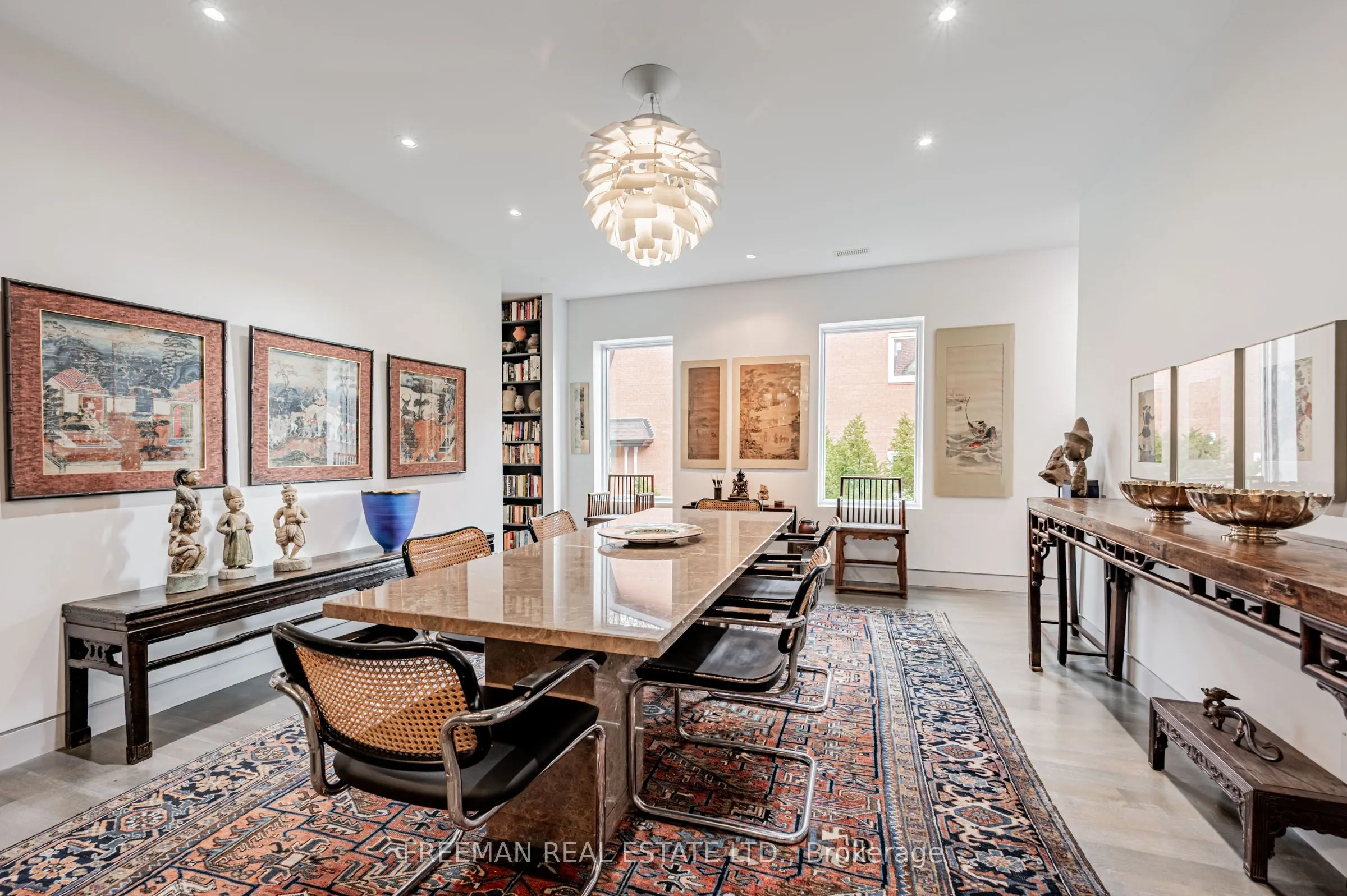 21 Howland Avenue #Upper