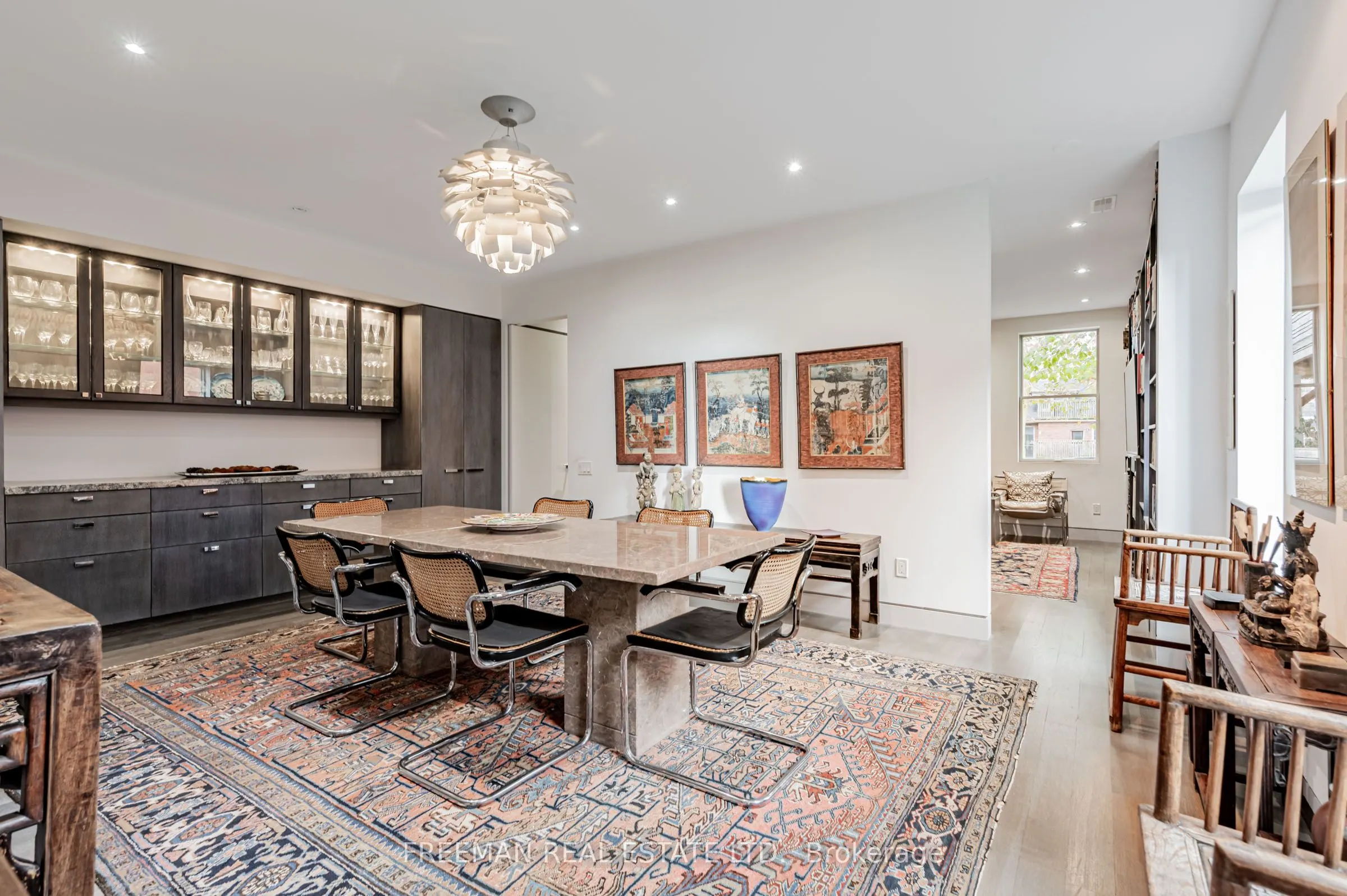 21 Howland Avenue #Upper
